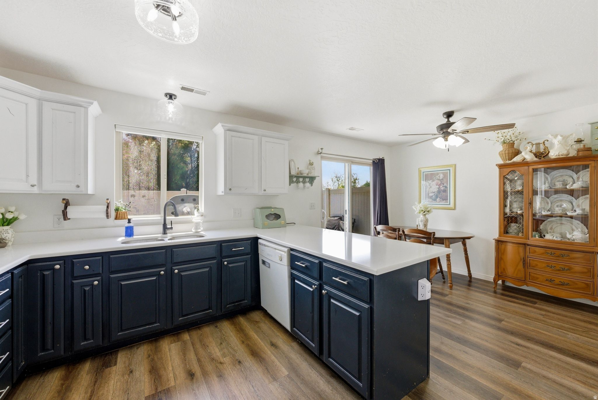 BLACK HORSE RUN - Residential