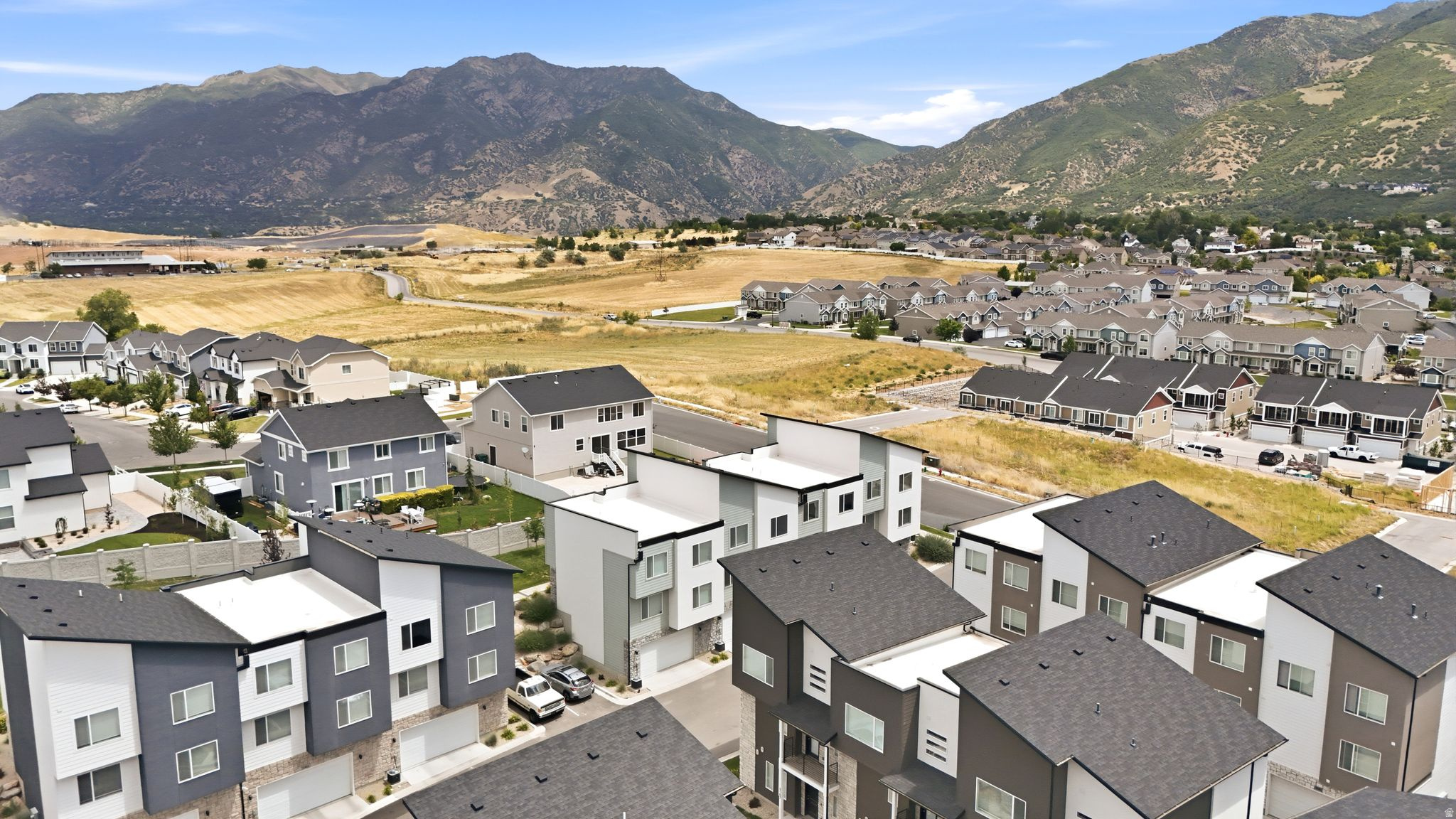 INDIGO BEND - Residential
