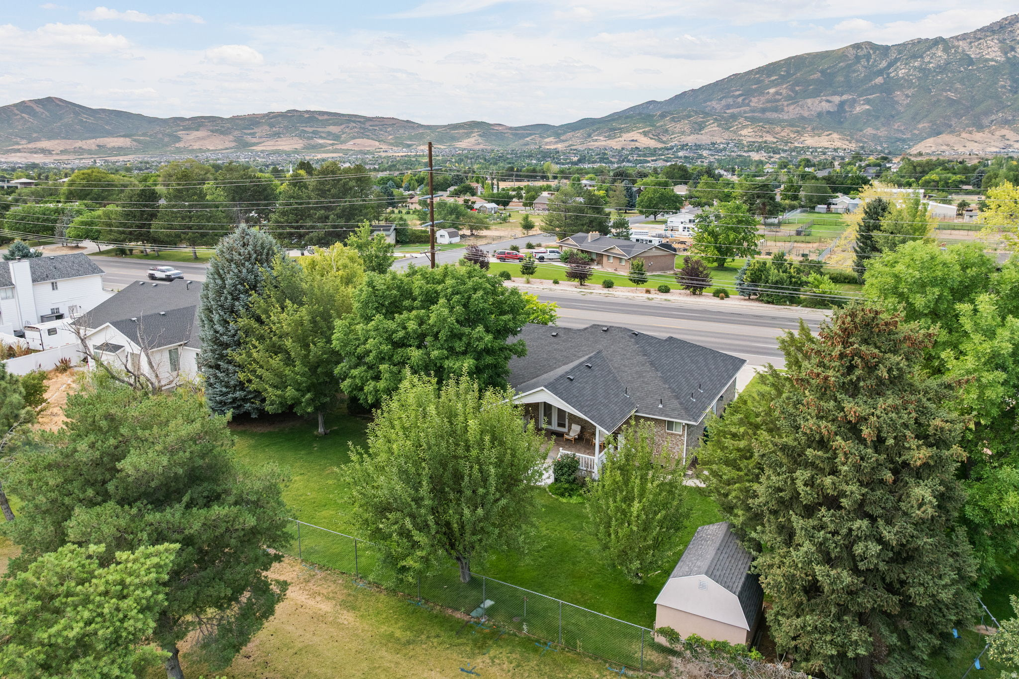 ALPINE COUNTRY CLUB - Residential