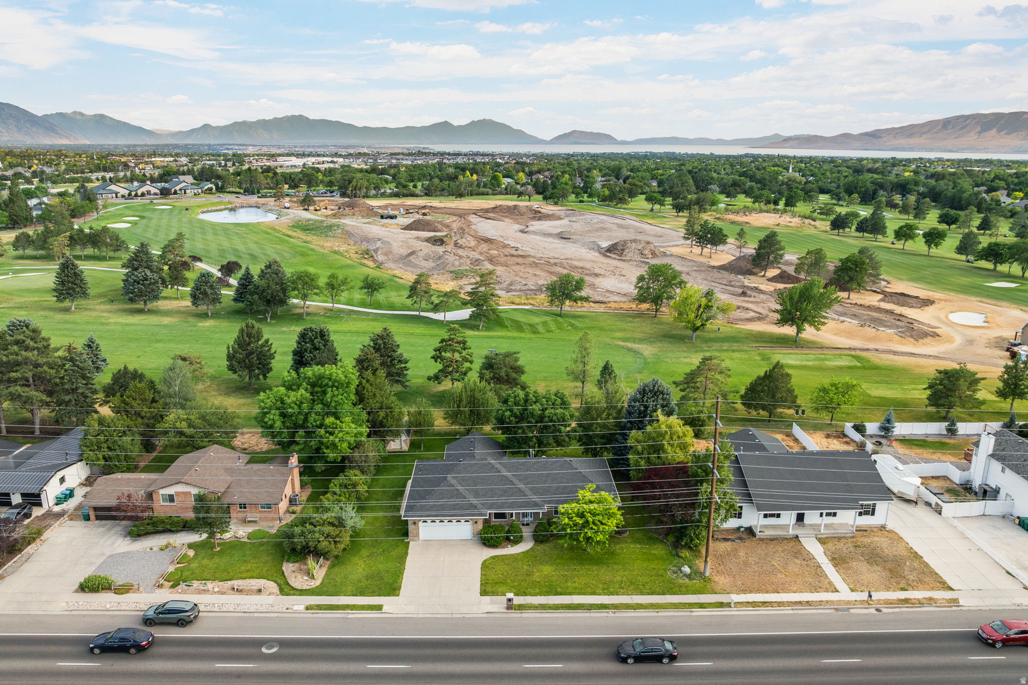 ALPINE COUNTRY CLUB - Residential