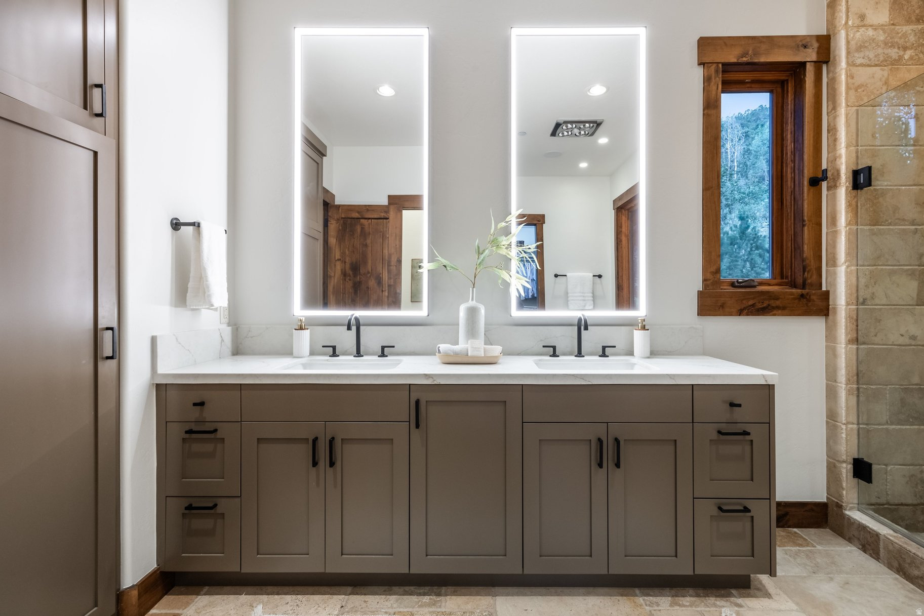 COVE AT SUN PEAK - Residential