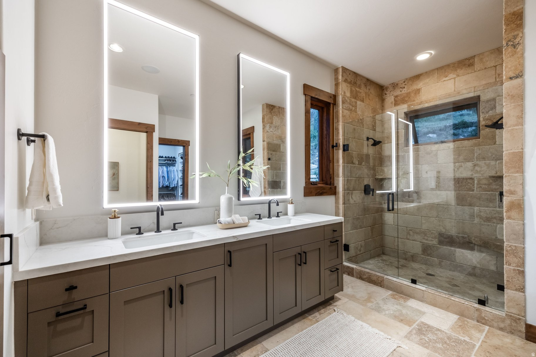 COVE AT SUN PEAK - Residential
