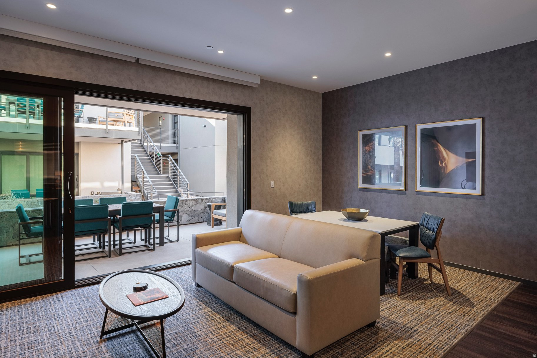 BLACK DESERT VILLAGES - Residential