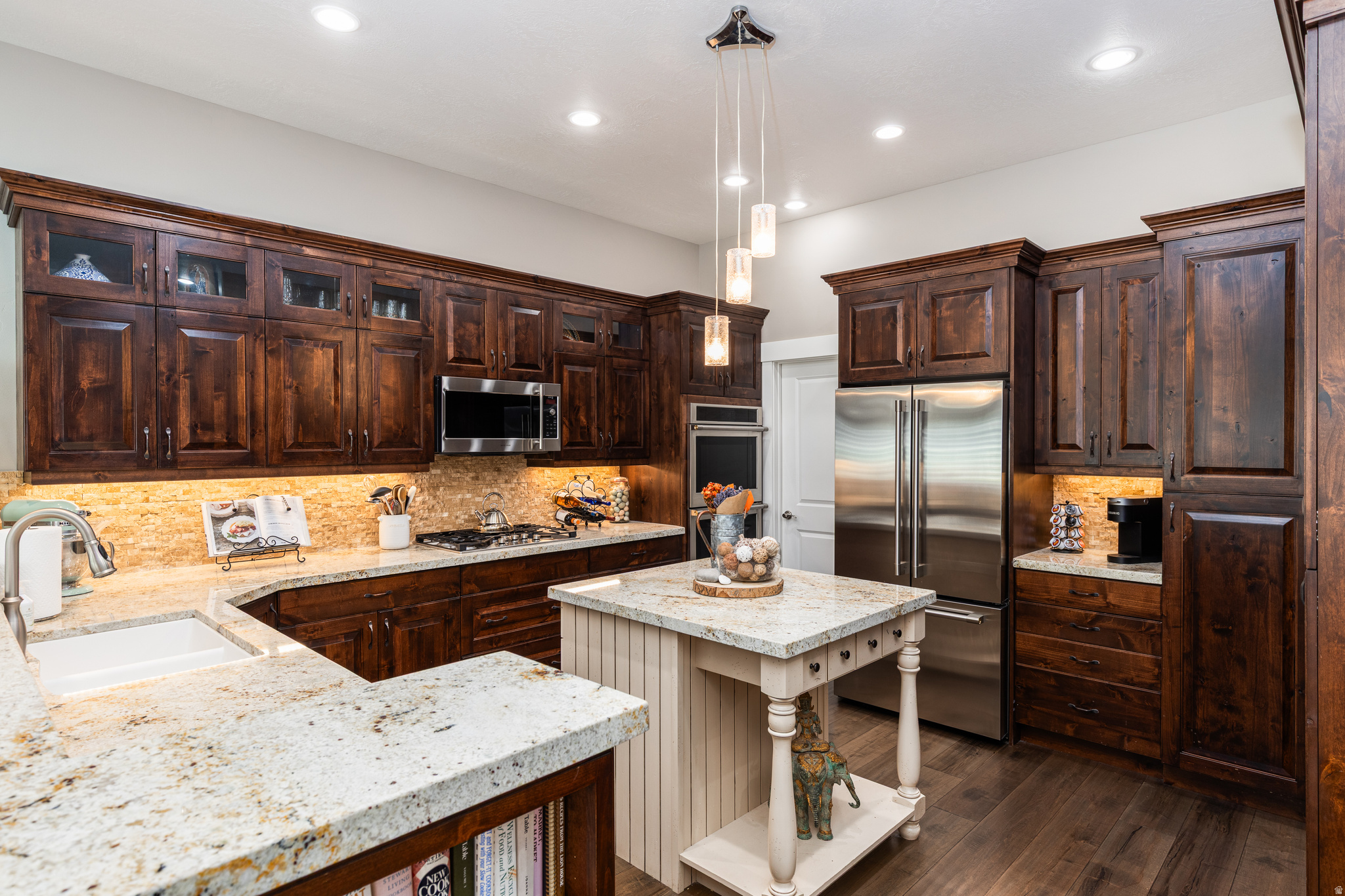 SUNSET RIDGE AT SOUT - Residential