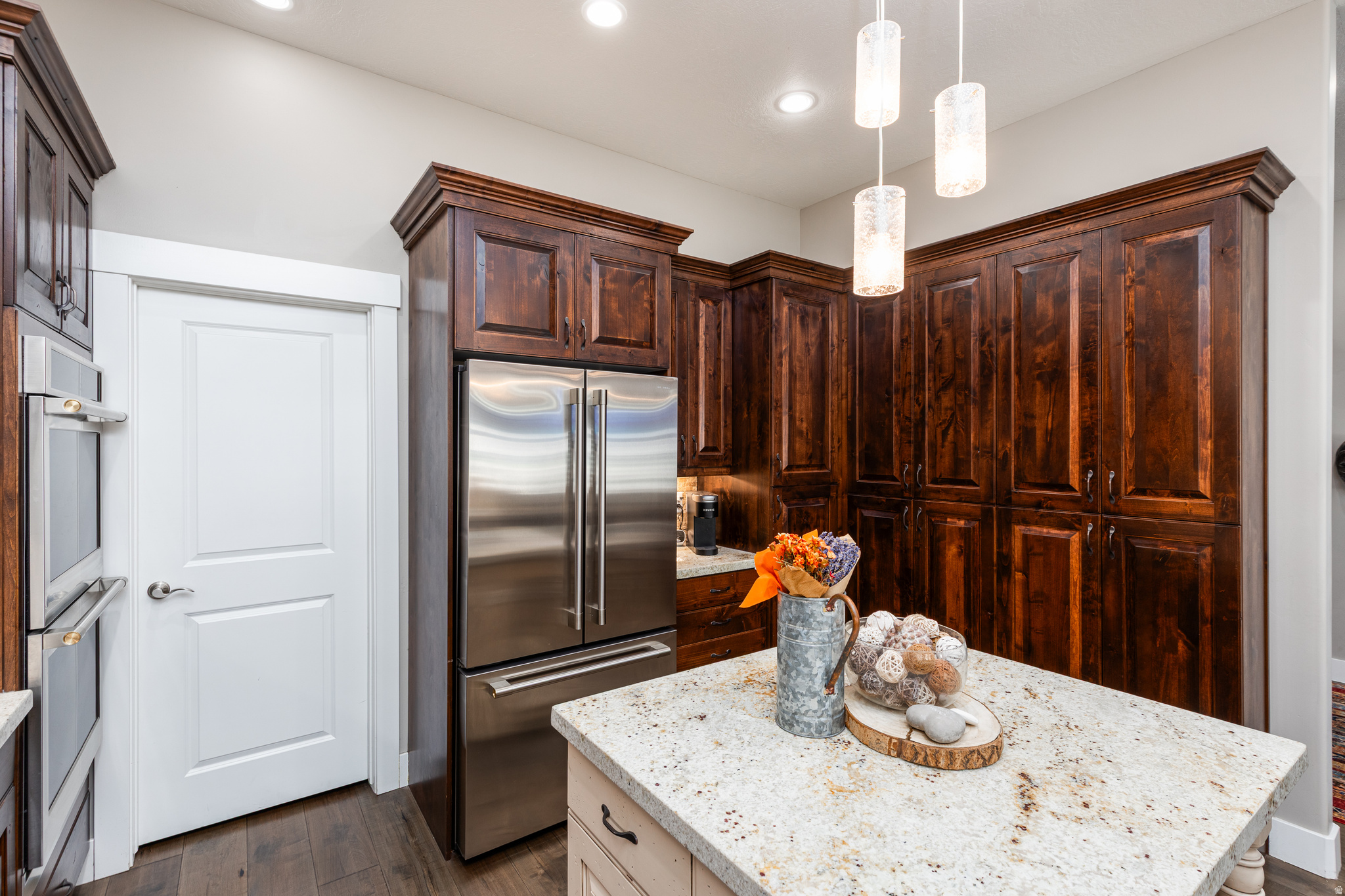 SUNSET RIDGE AT SOUT - Residential