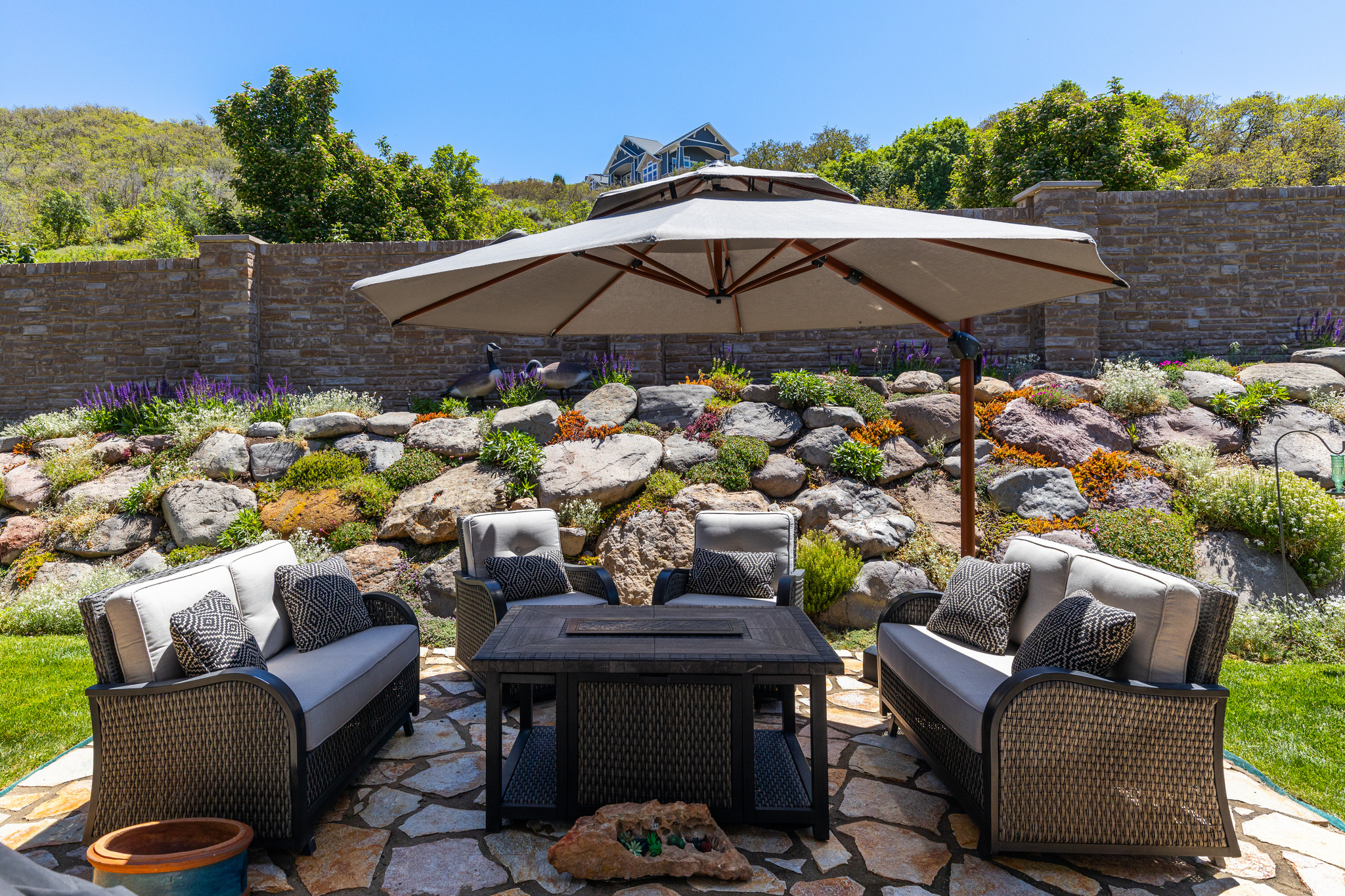 SUNSET RIDGE AT SOUT - Residential