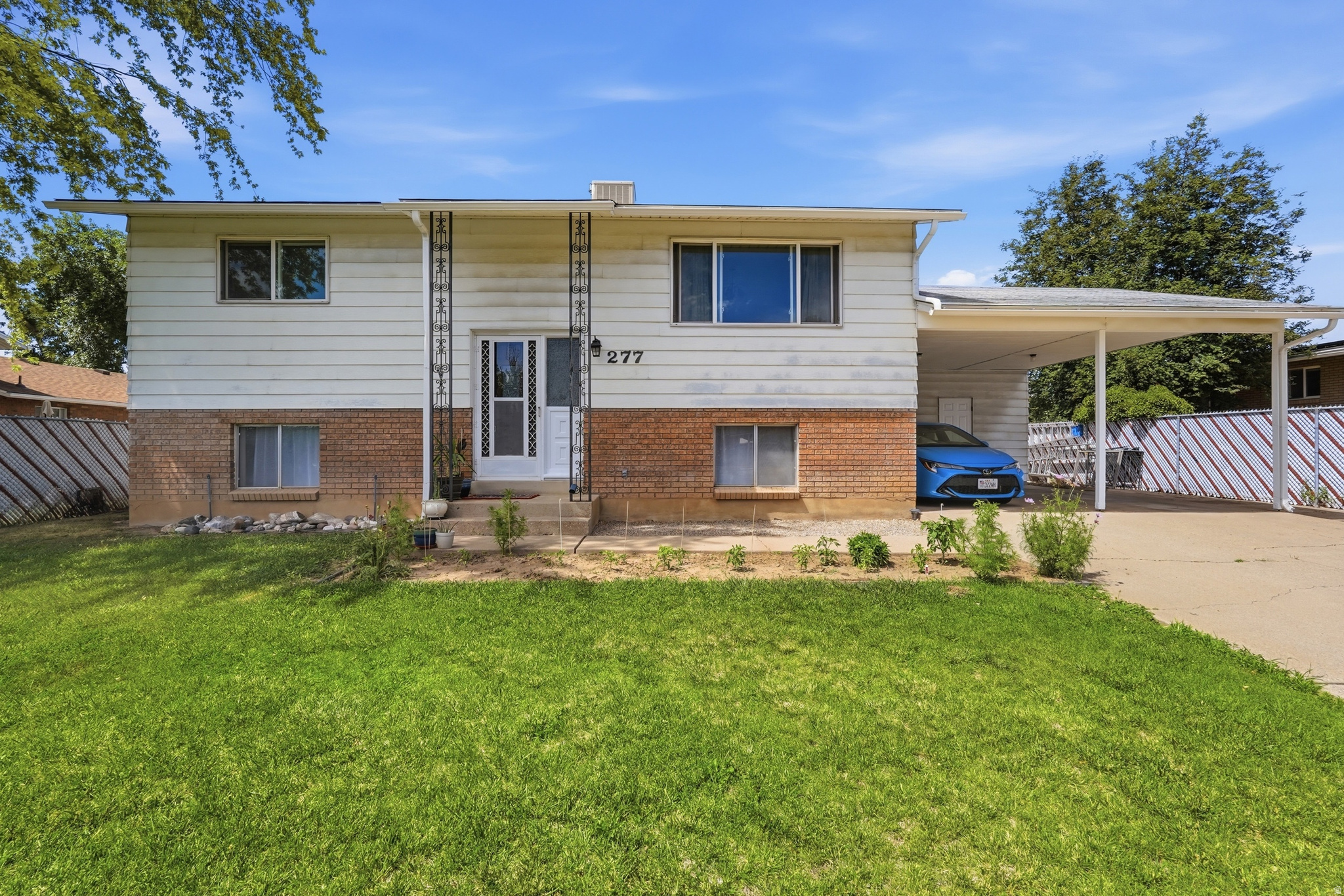 FORT LANE #3 - Residential