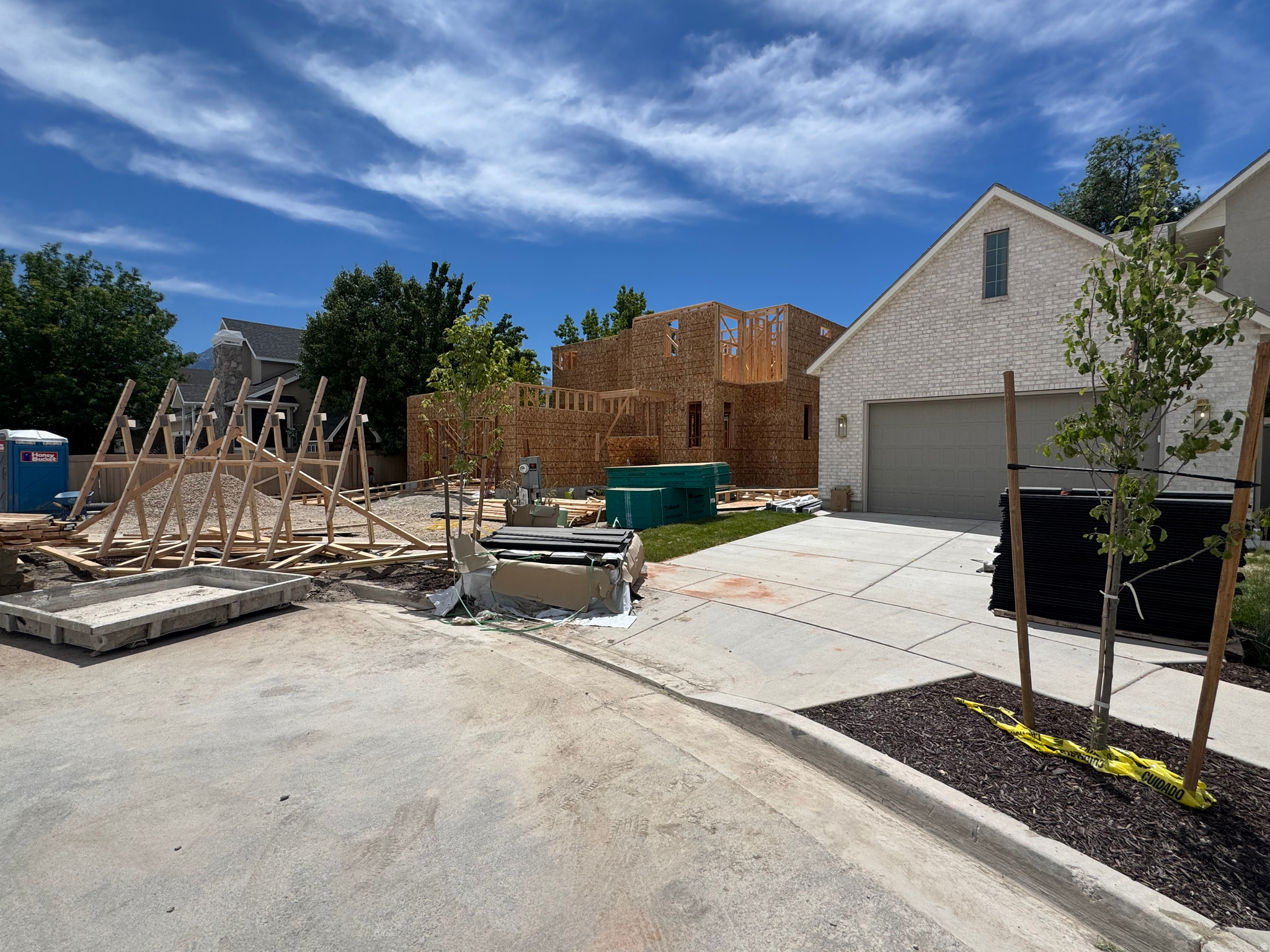 MILLCREEK COTTAGES IN VANWAGONER WAY SUB LOT 5 - Residential