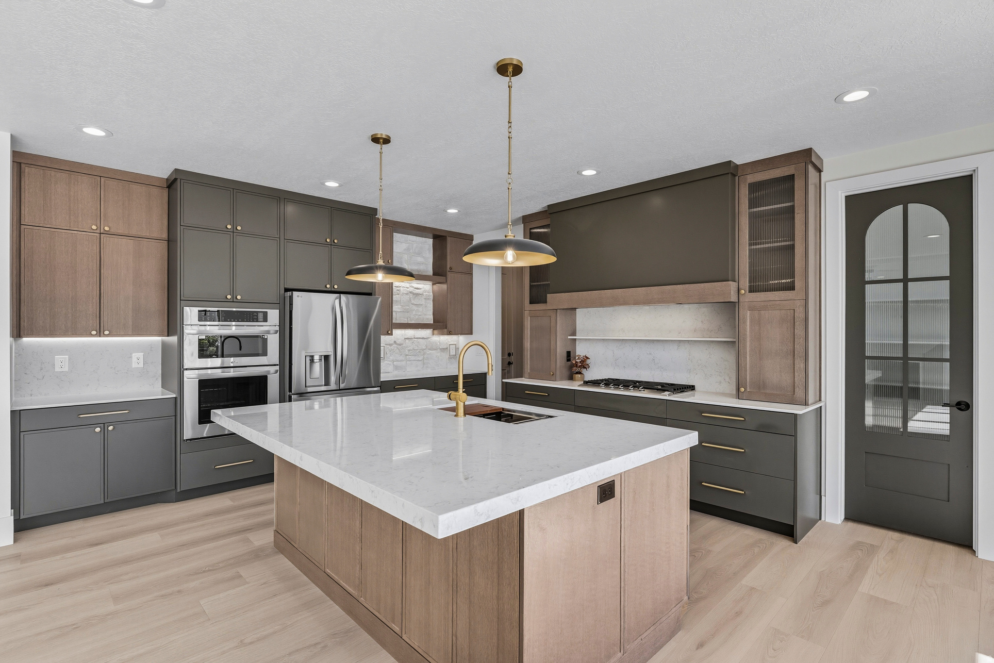MILLCREEK COTTAGES IN VANWAGONER WAY SUB LOT 5 - Residential