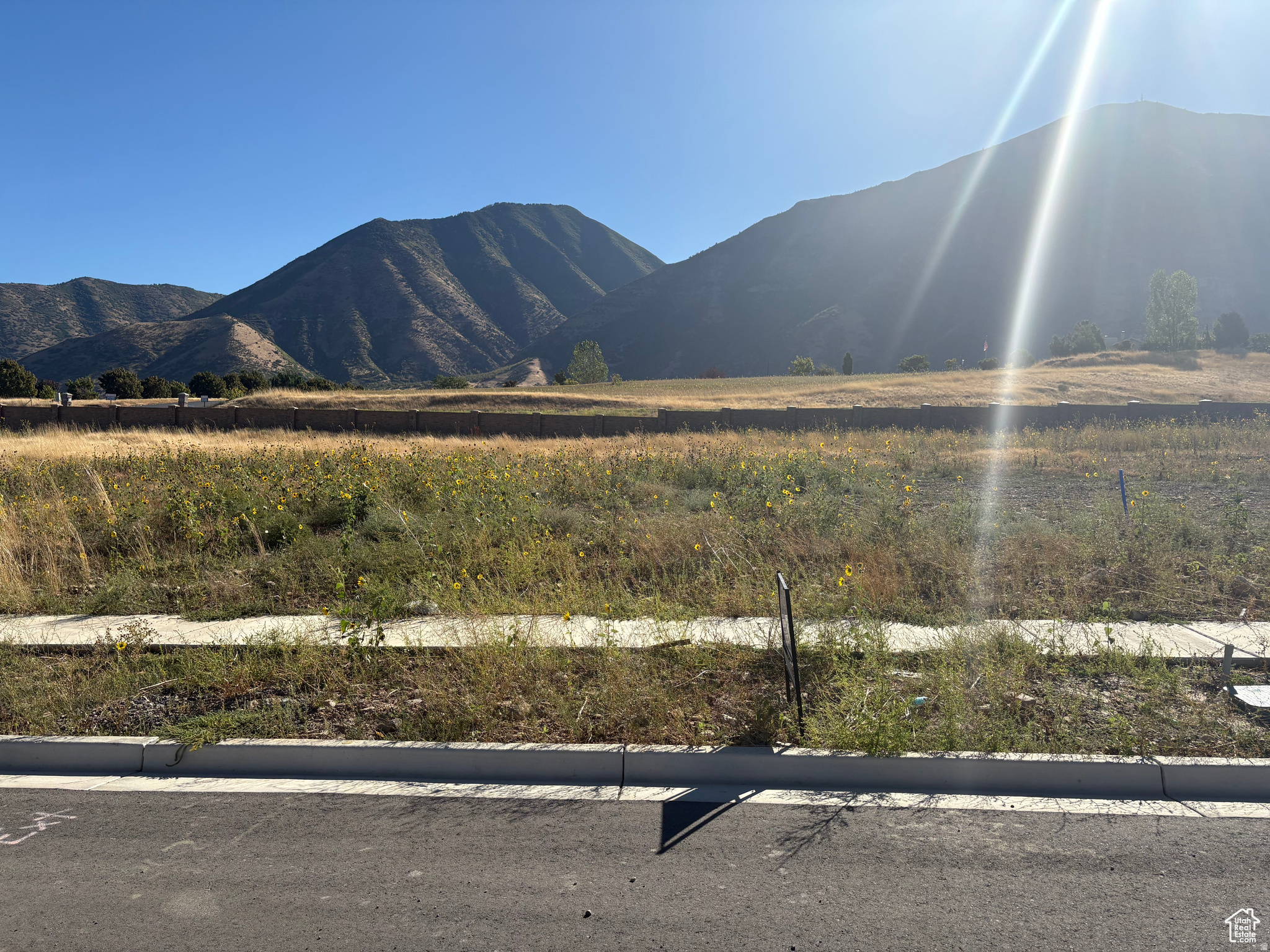 RIDGE VIEW ESTATES - Land