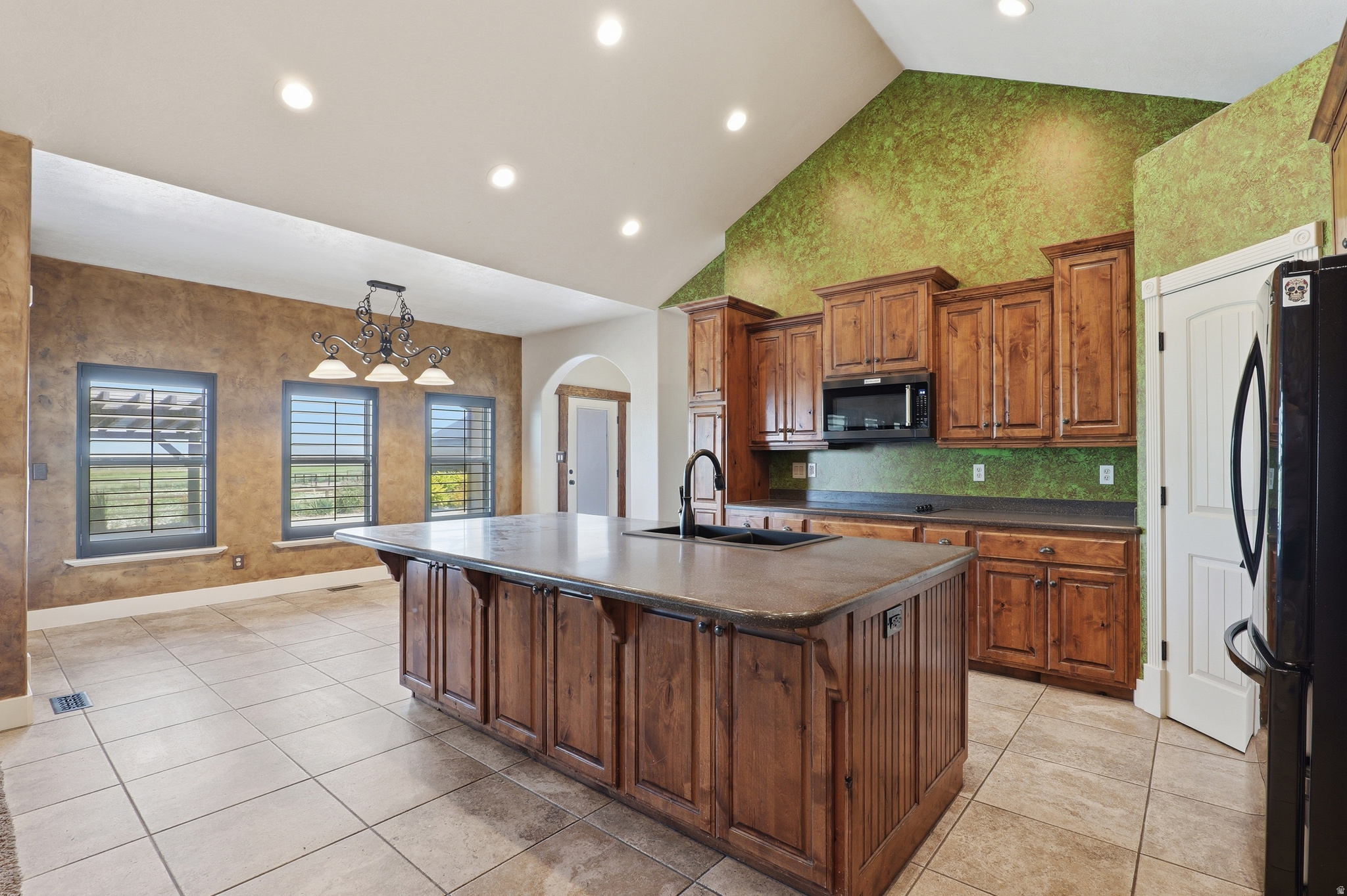 VALLEY VIEW - Residential