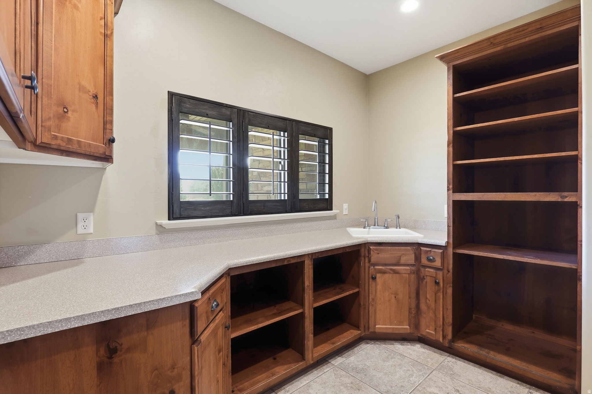 VALLEY VIEW - Residential