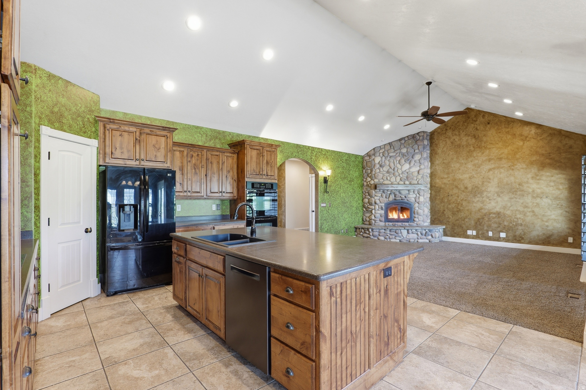 VALLEY VIEW - Residential