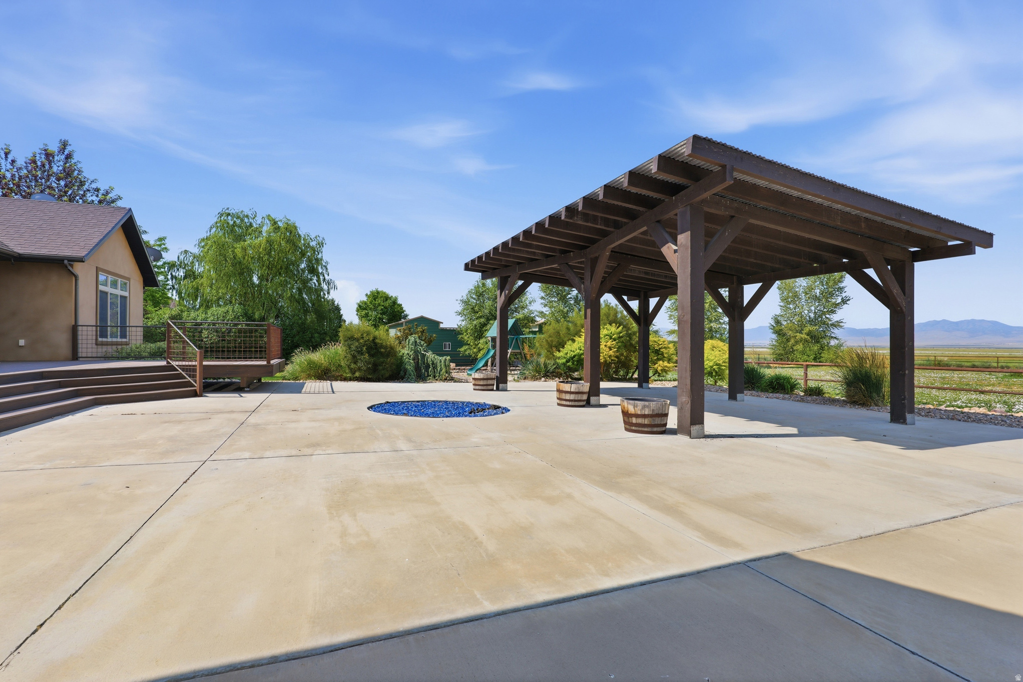 VALLEY VIEW - Residential