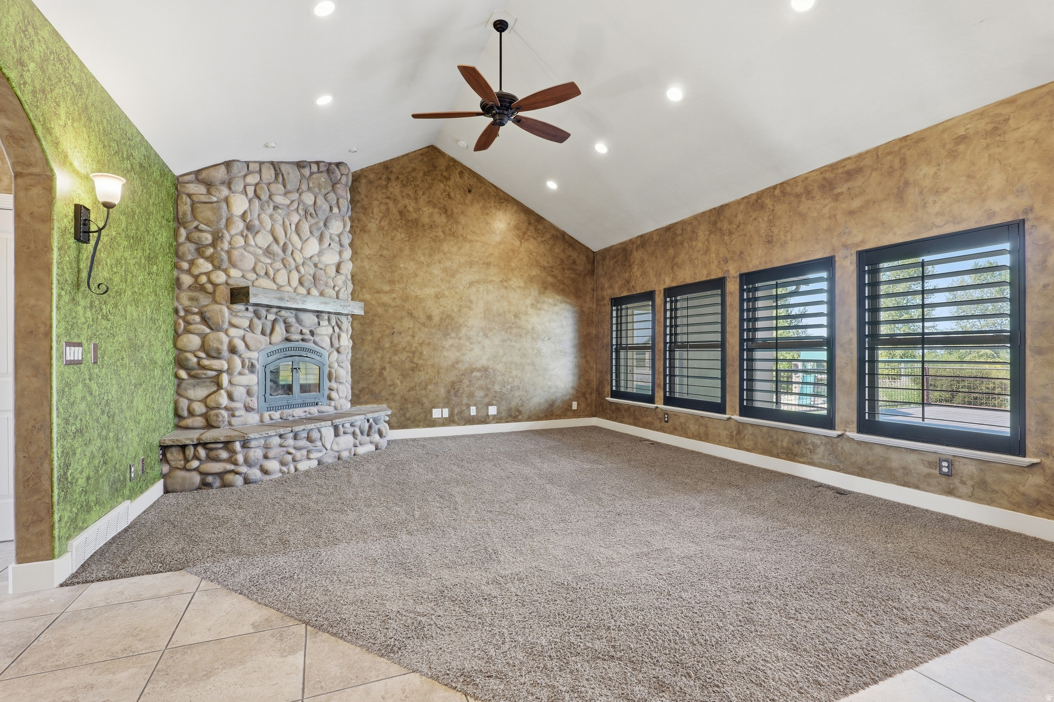 VALLEY VIEW - Residential
