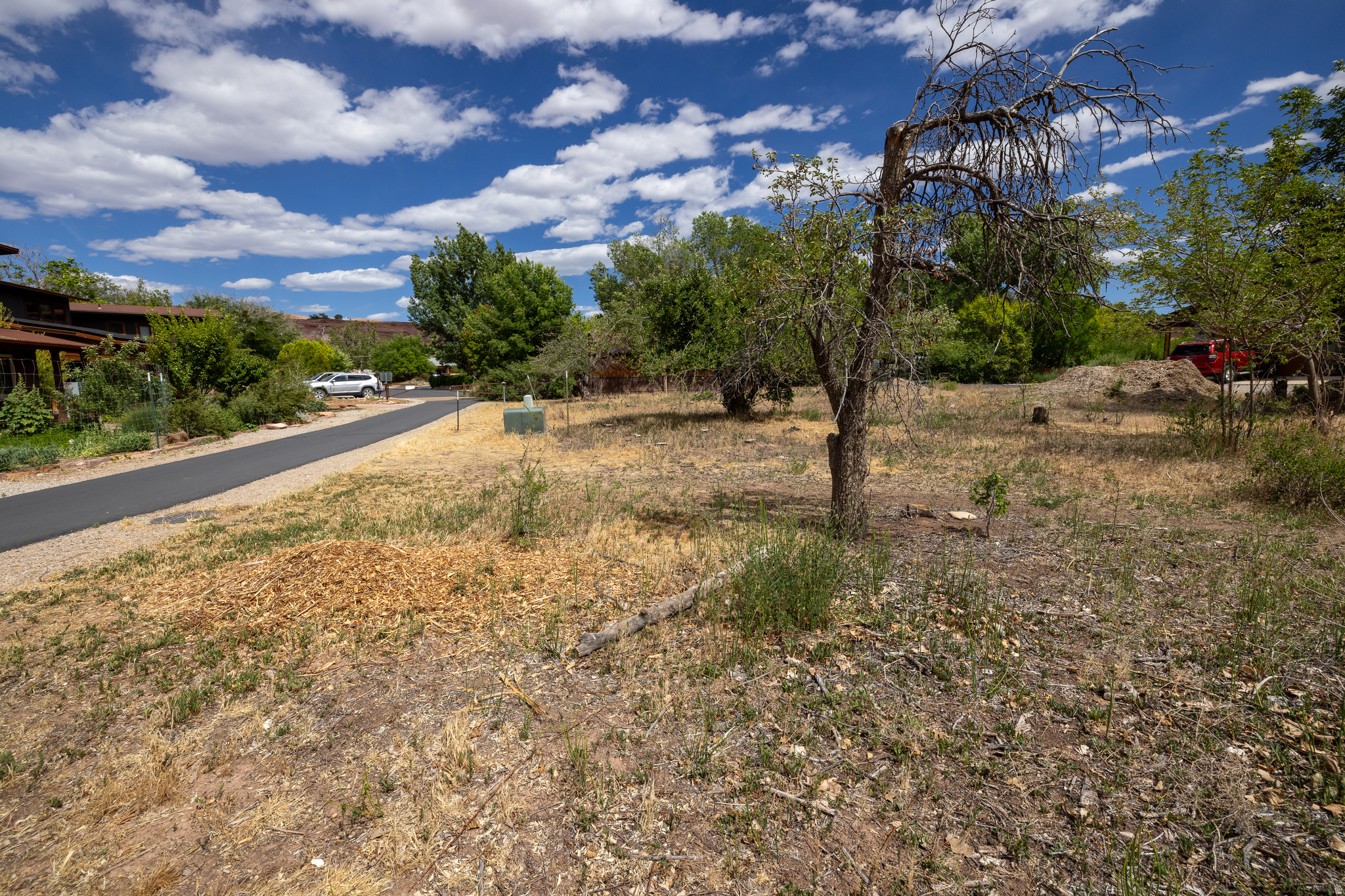 MULBERRY GROVE - Land