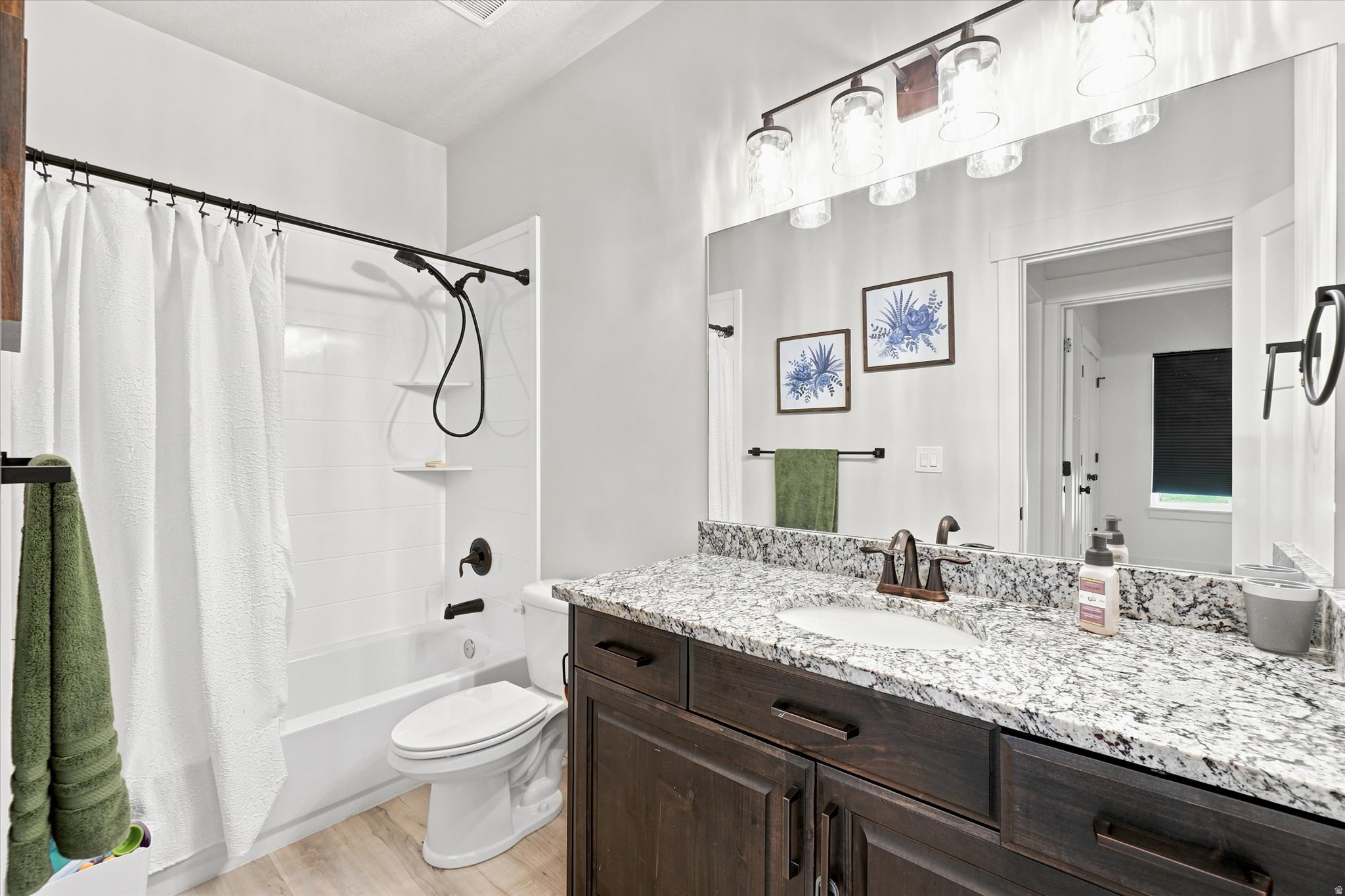 HERITAGE NORTH - Residential