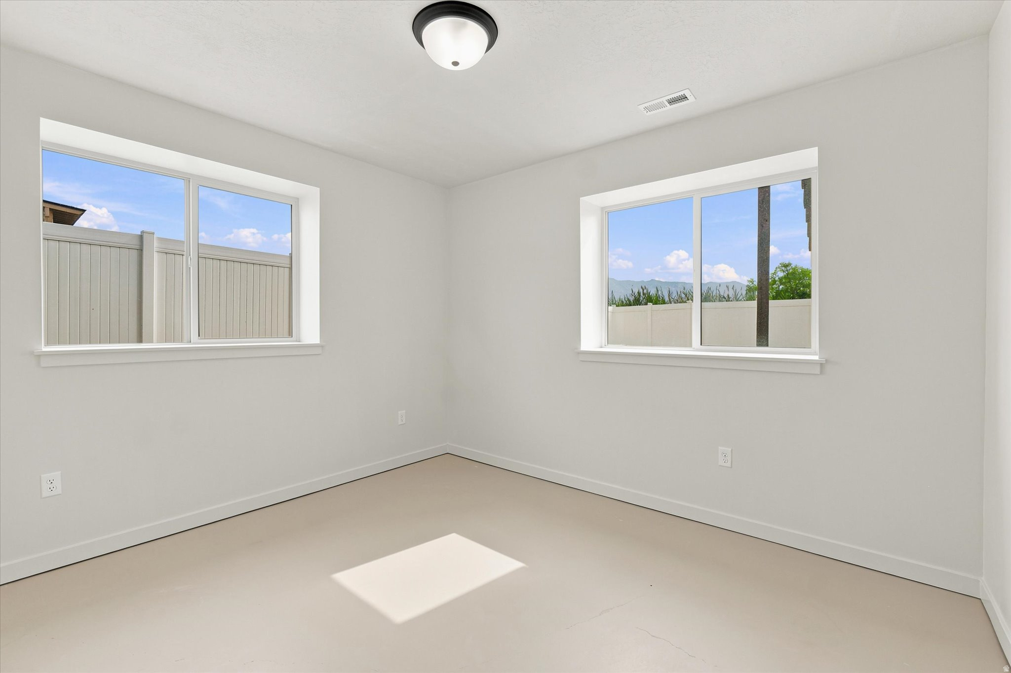 HERITAGE NORTH - Residential