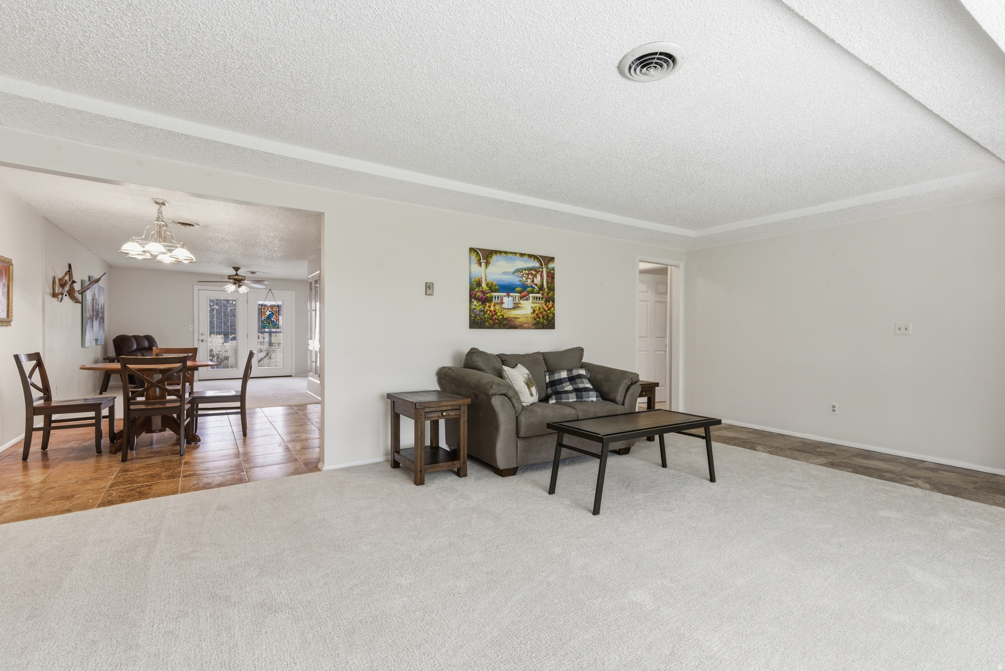 EMERALD HILLS - Residential