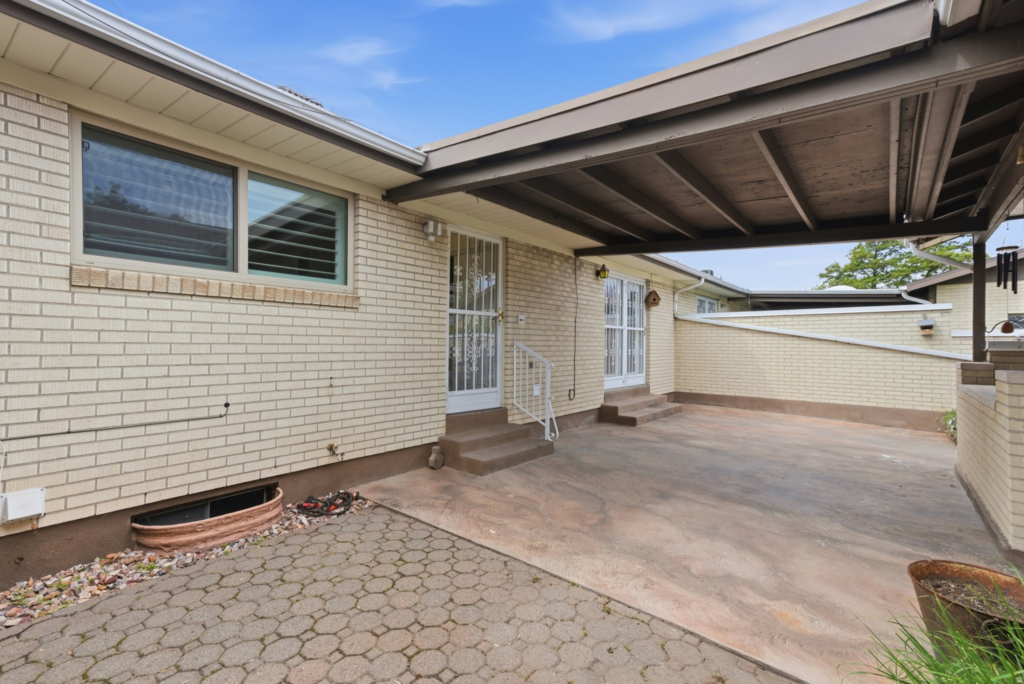 EMERALD HILLS - Residential