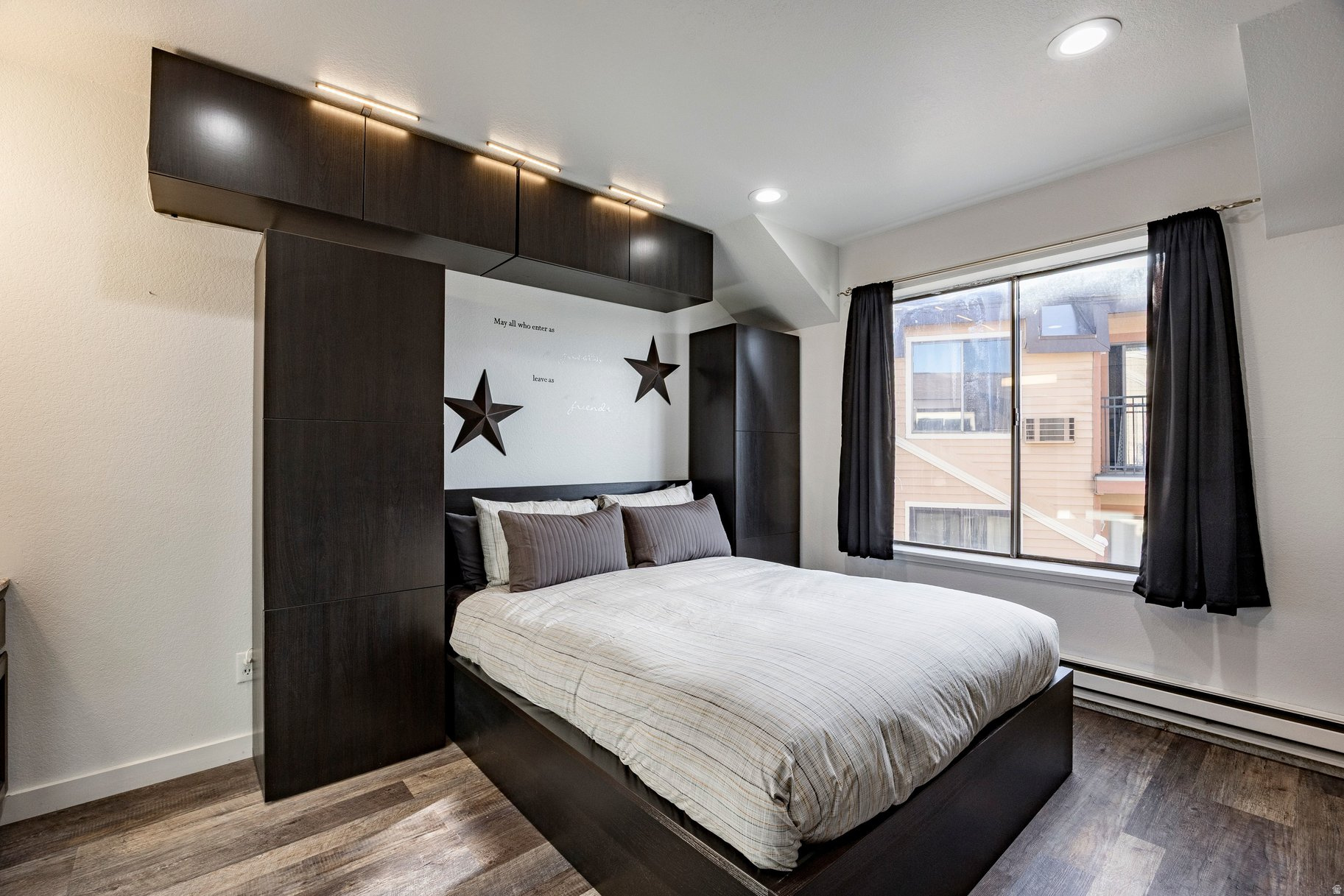 CARRIAGE HOUSE - Residential