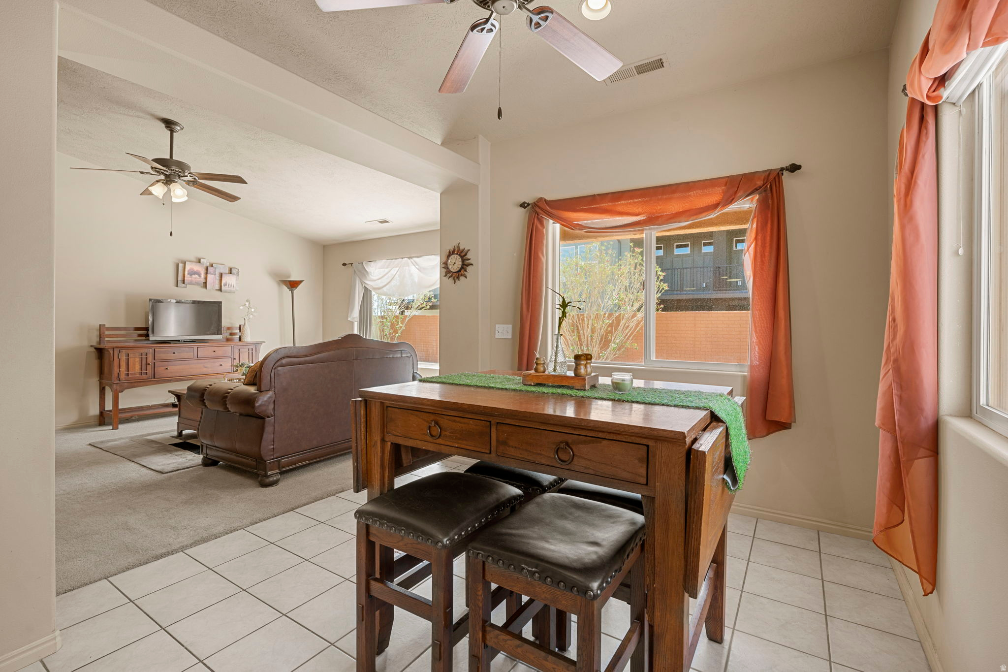 PADRE LAKES TH 2 - Residential