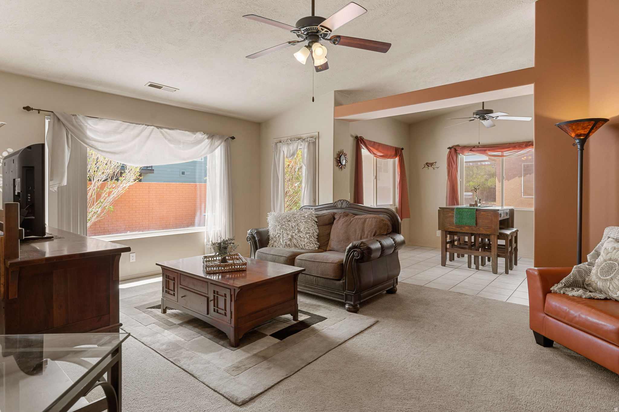 PADRE LAKES TH 2 - Residential