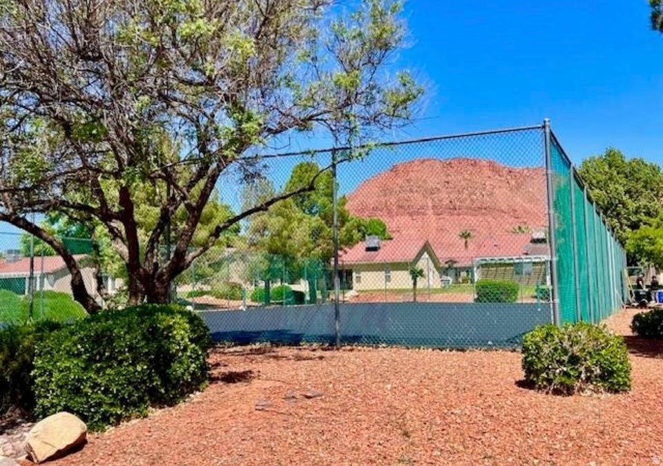 PADRE LAKES TH 2 - Residential
