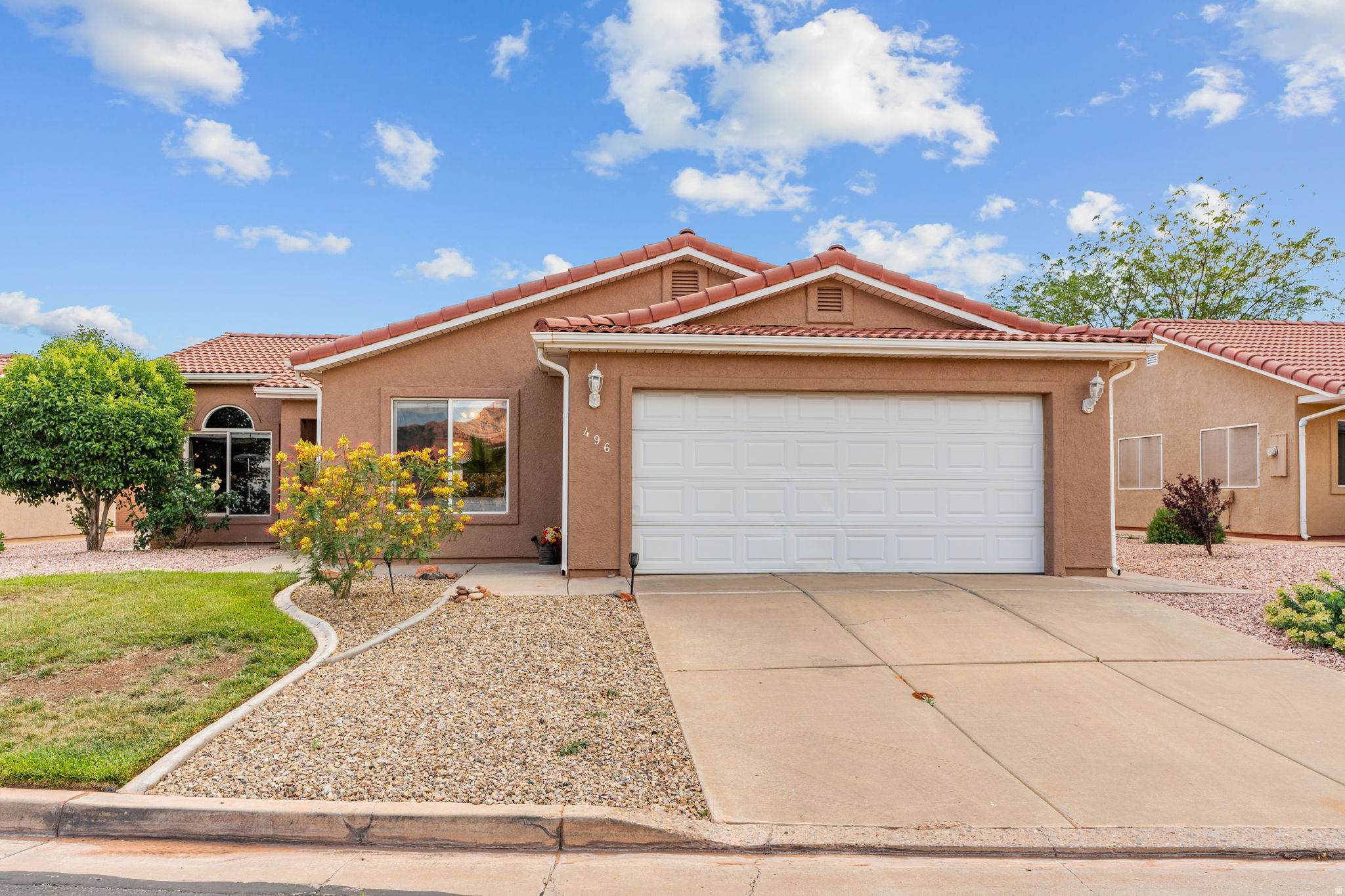 PADRE LAKES TH 2 - Residential