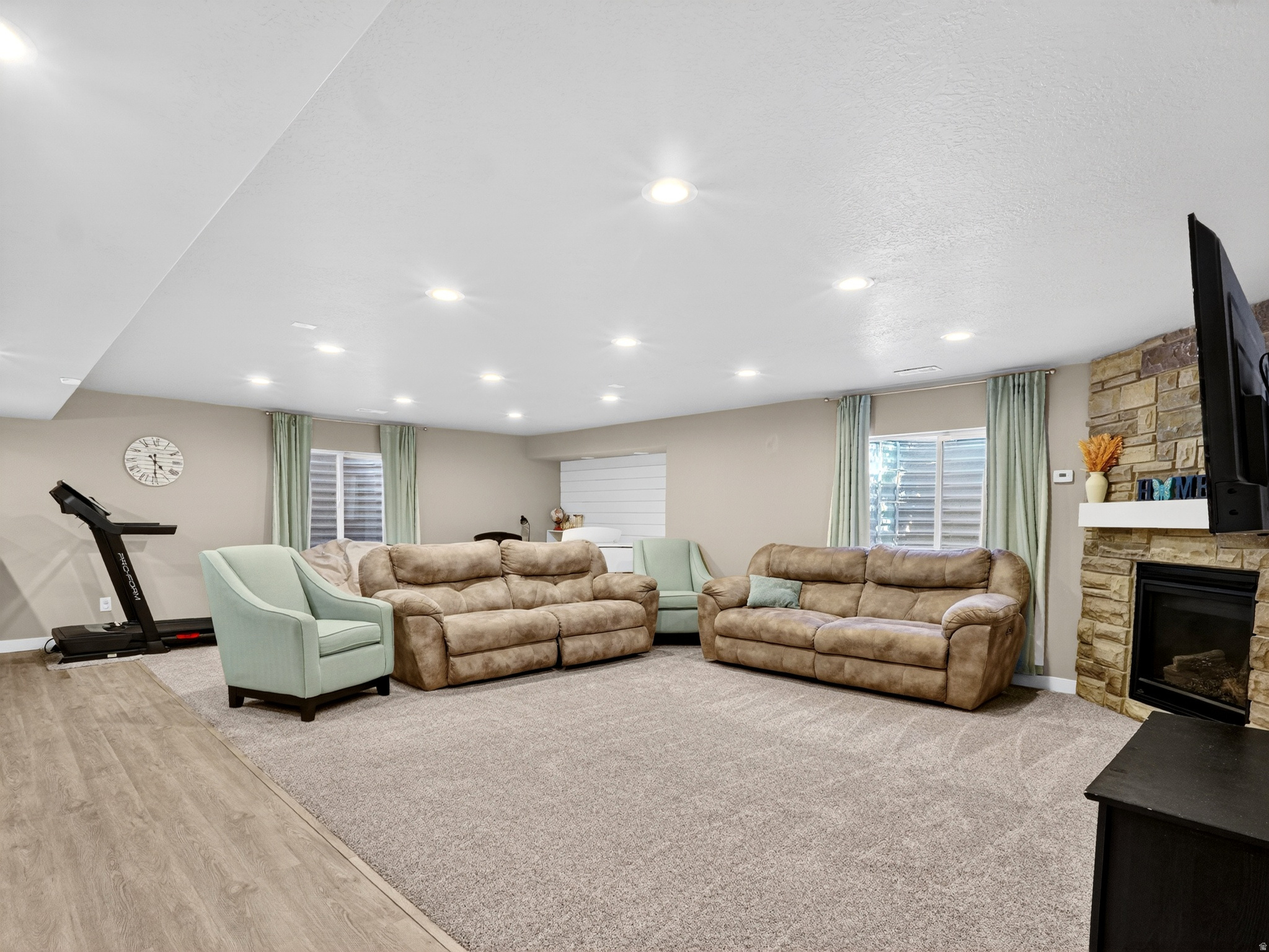 THE VILLAS AT HARMONY - Residential