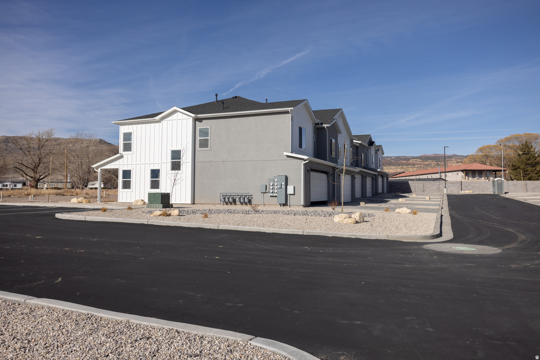 COVE MOUNTAIN VILLAGE TOWNHOMES - Residential