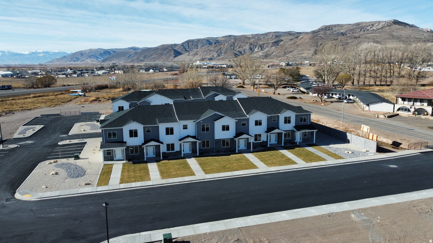 COVE MOUNTAIN VILLAGE TOWNHOMES - Residential