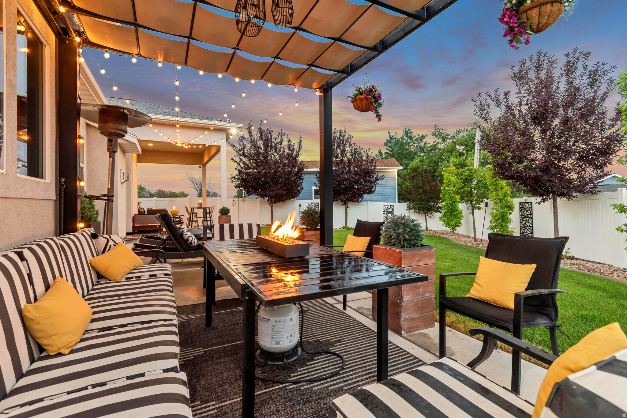 CRANE GARDEN LOT - Residential