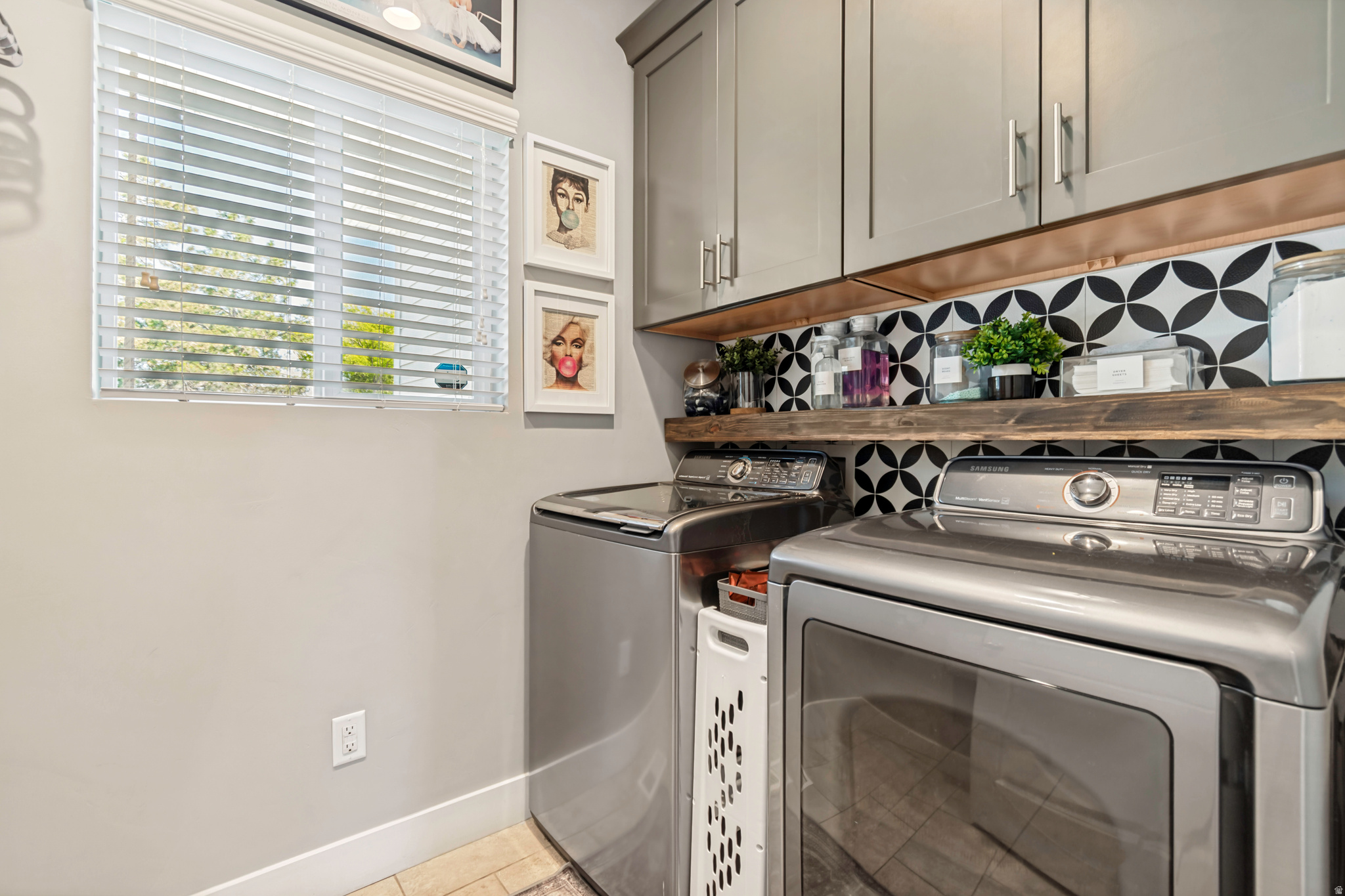 CRANE GARDEN LOT - Residential