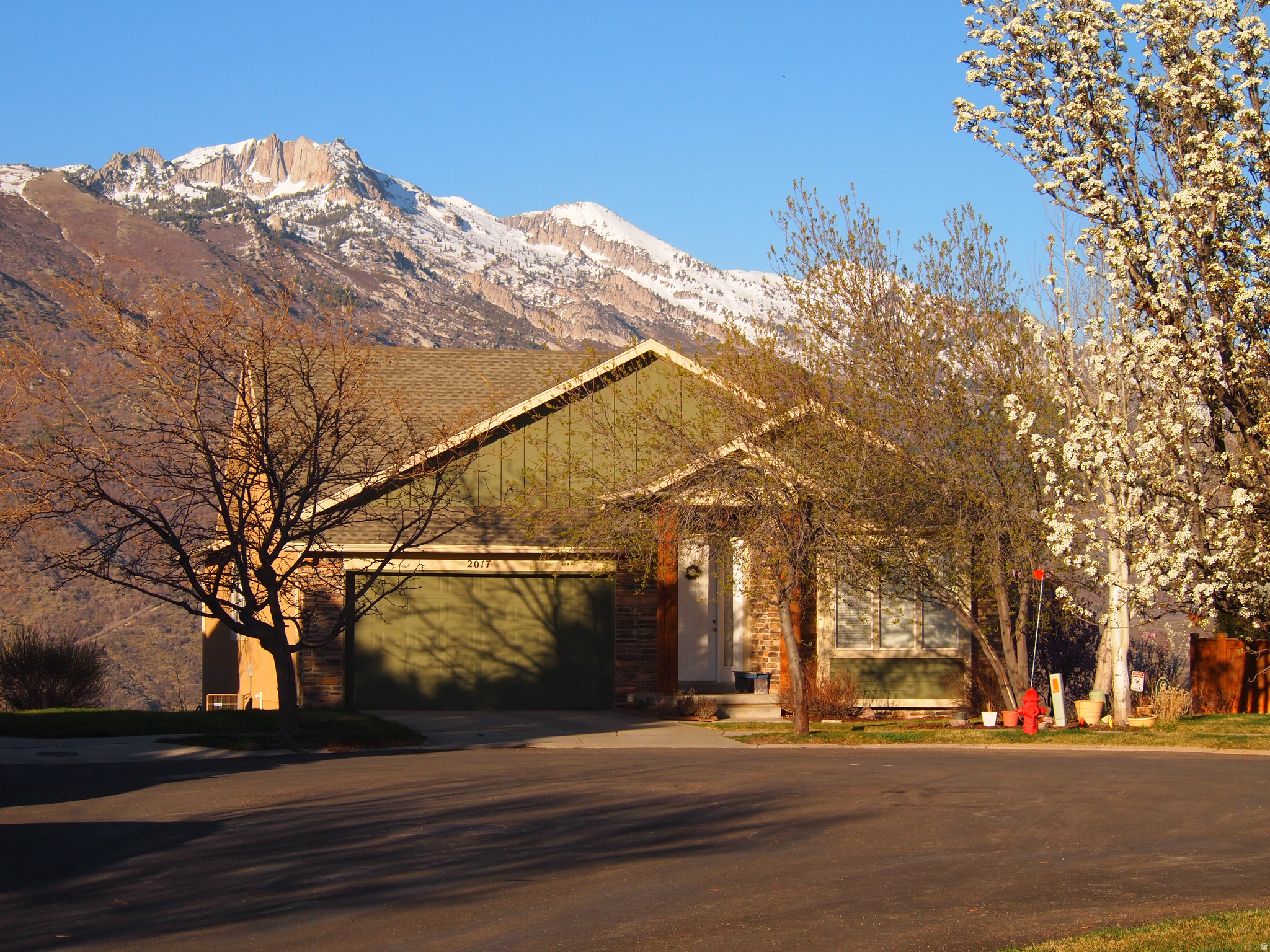 SUNCREST - Residential