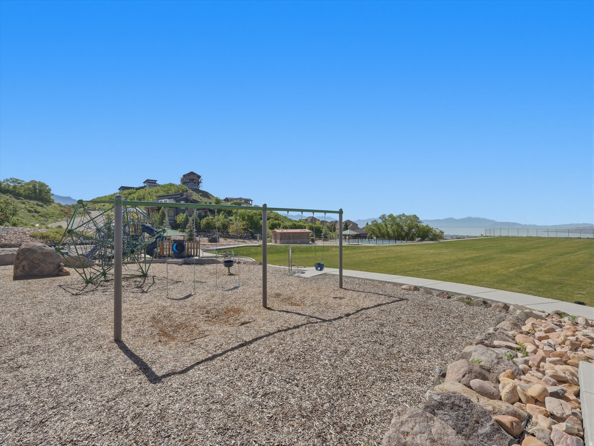 SUNCREST - Residential