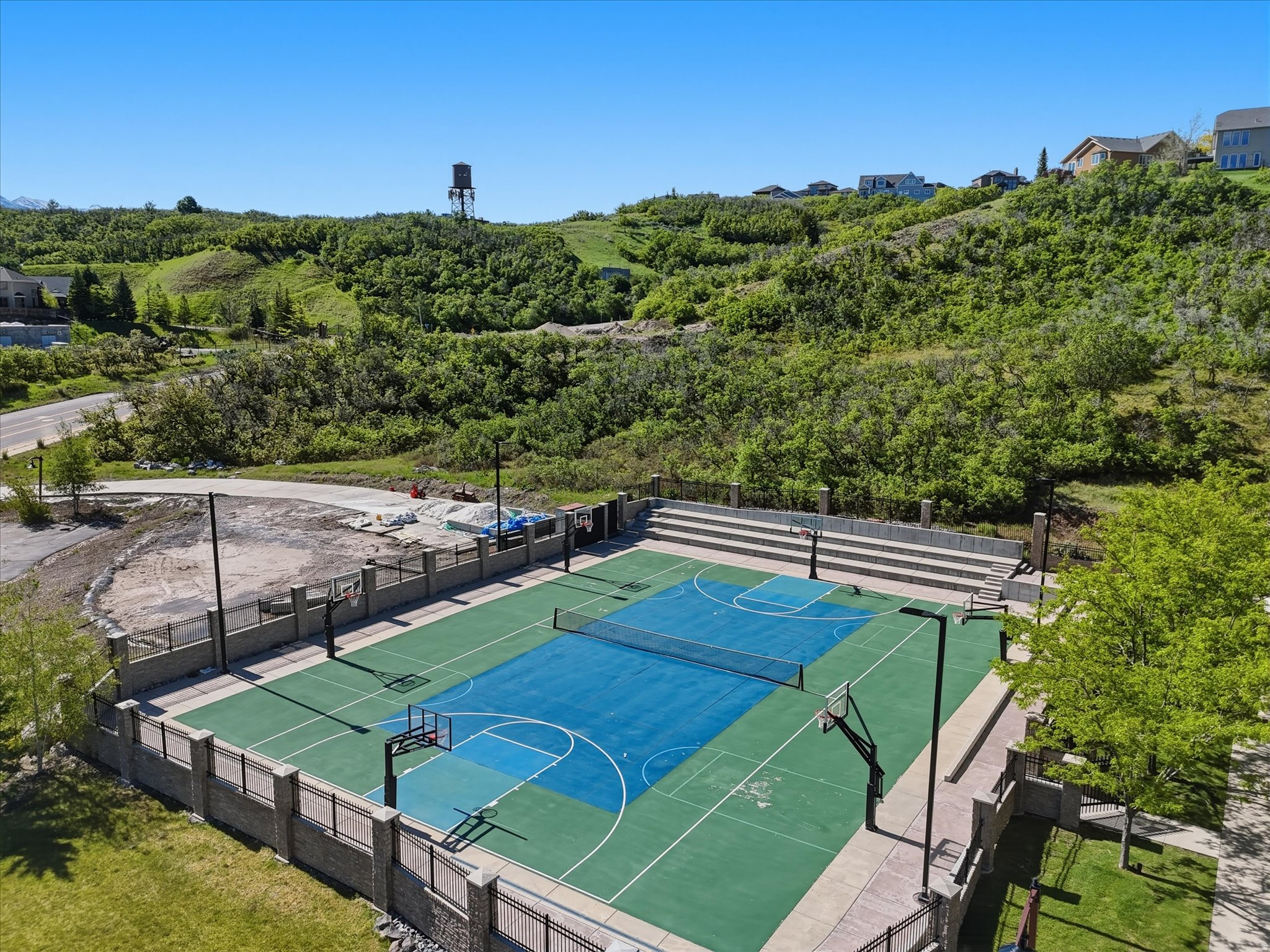 SUNCREST - Residential
