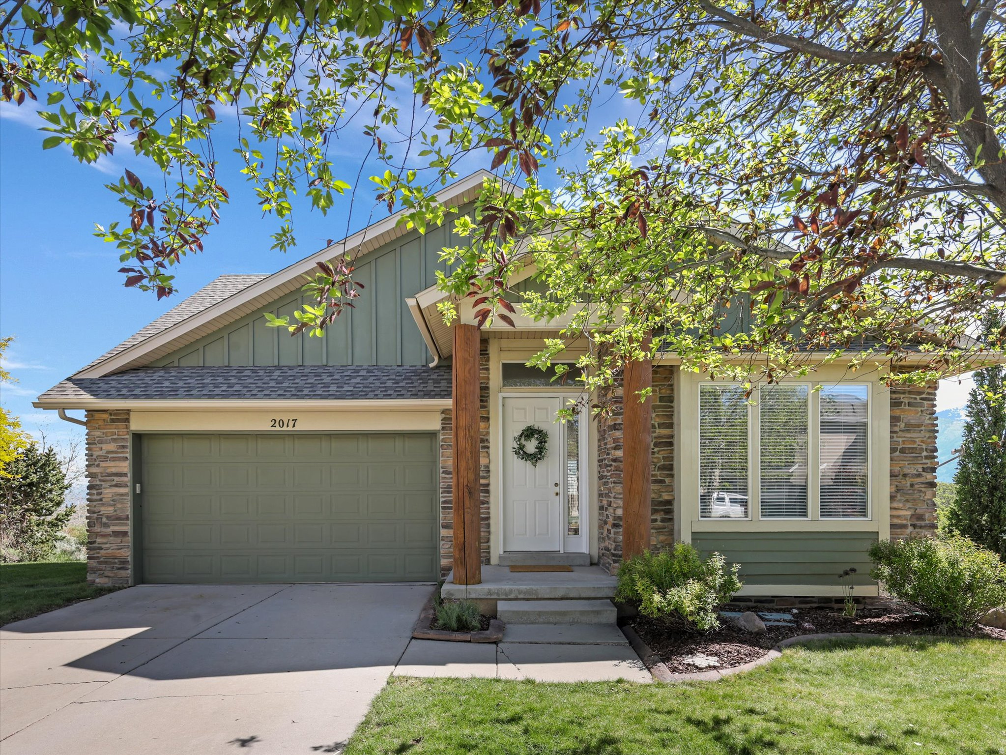 SUNCREST - Residential