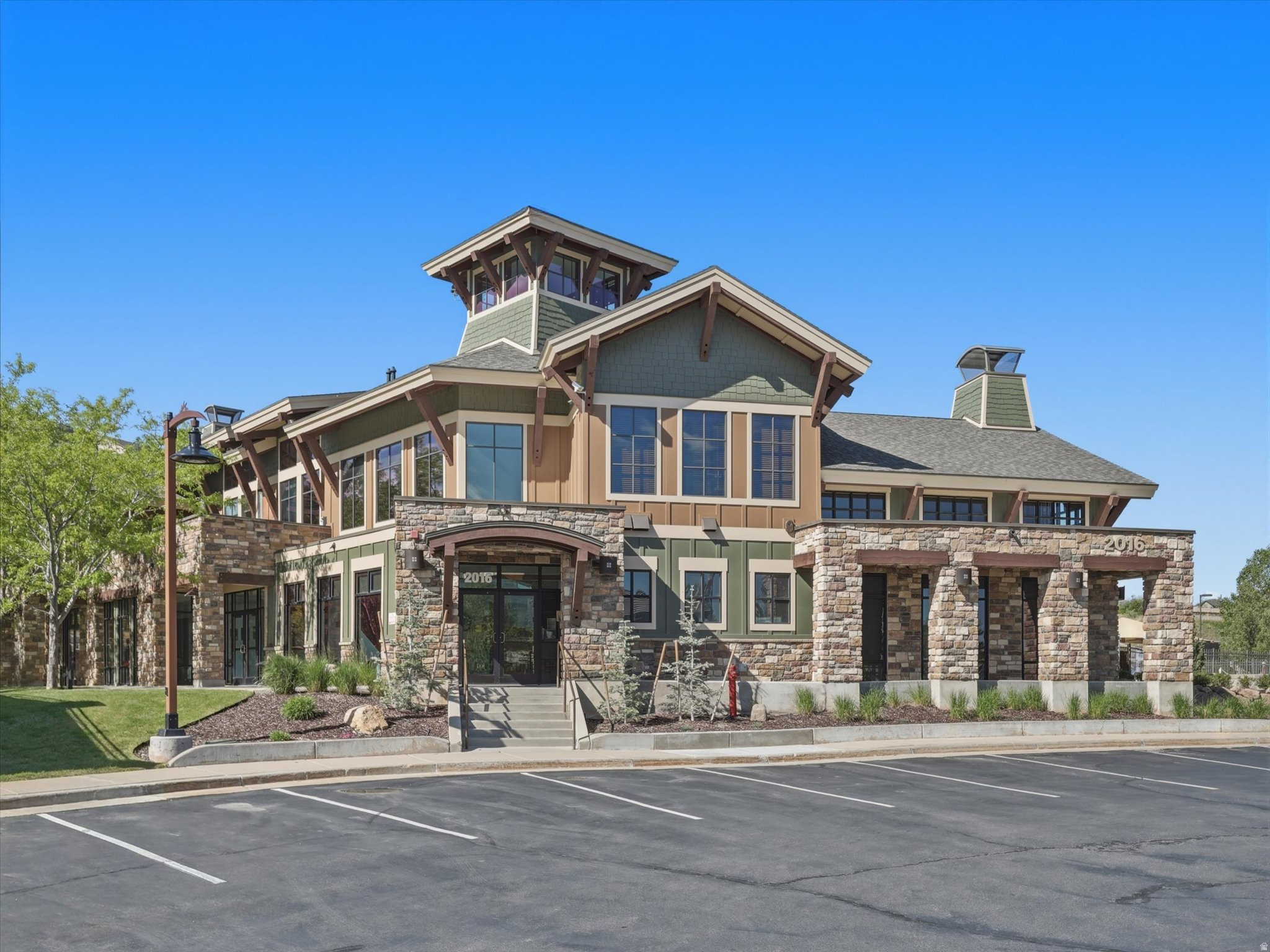 SUNCREST - Residential