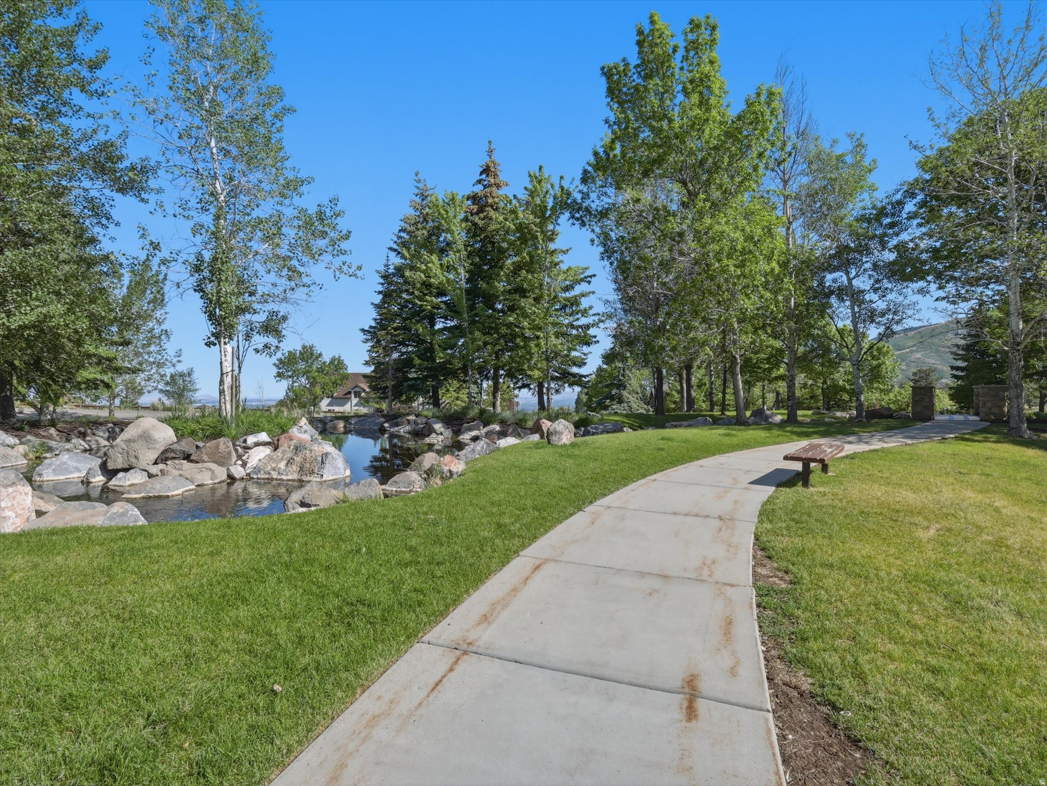 SUNCREST - Residential