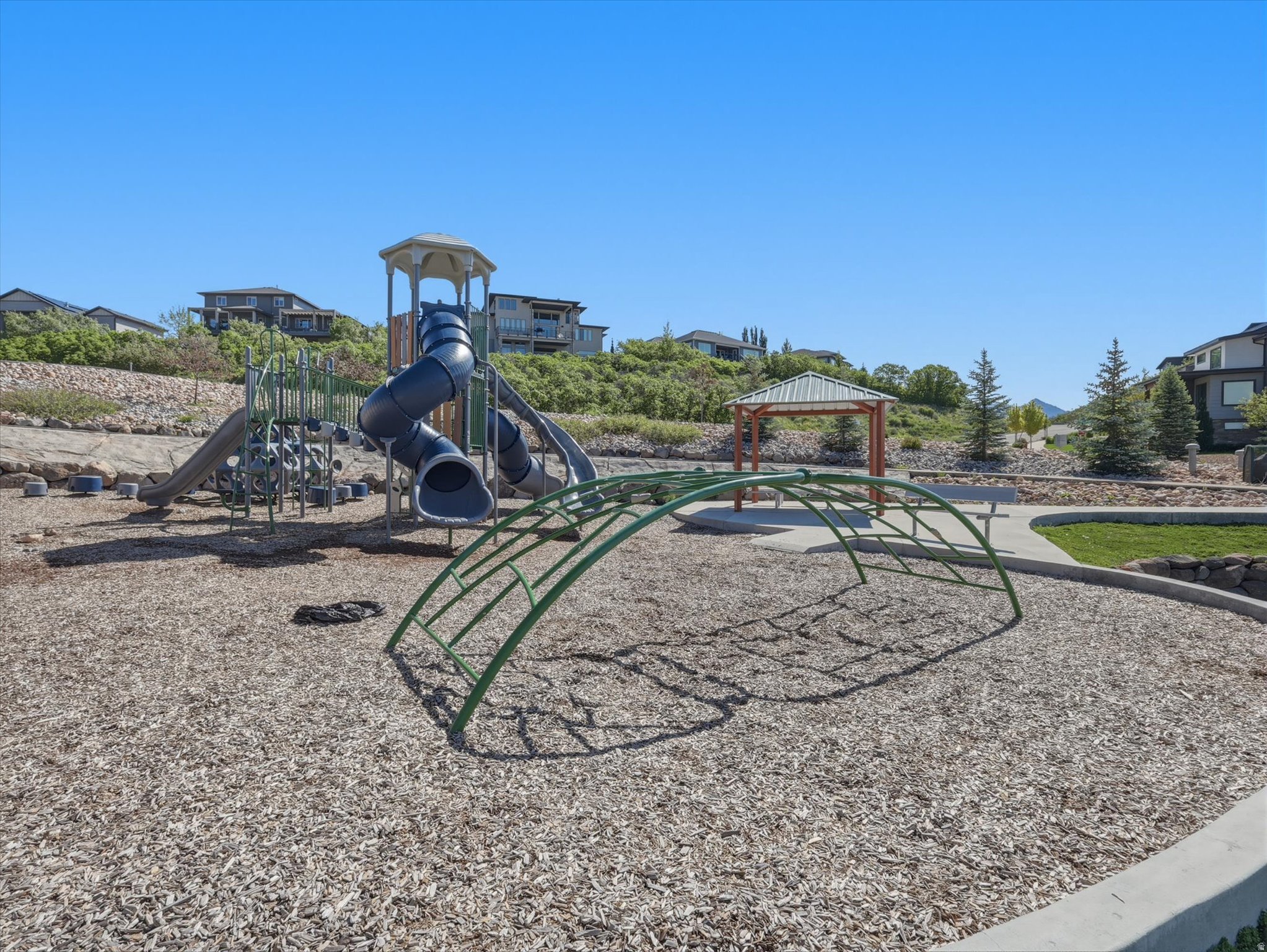 SUNCREST - Residential