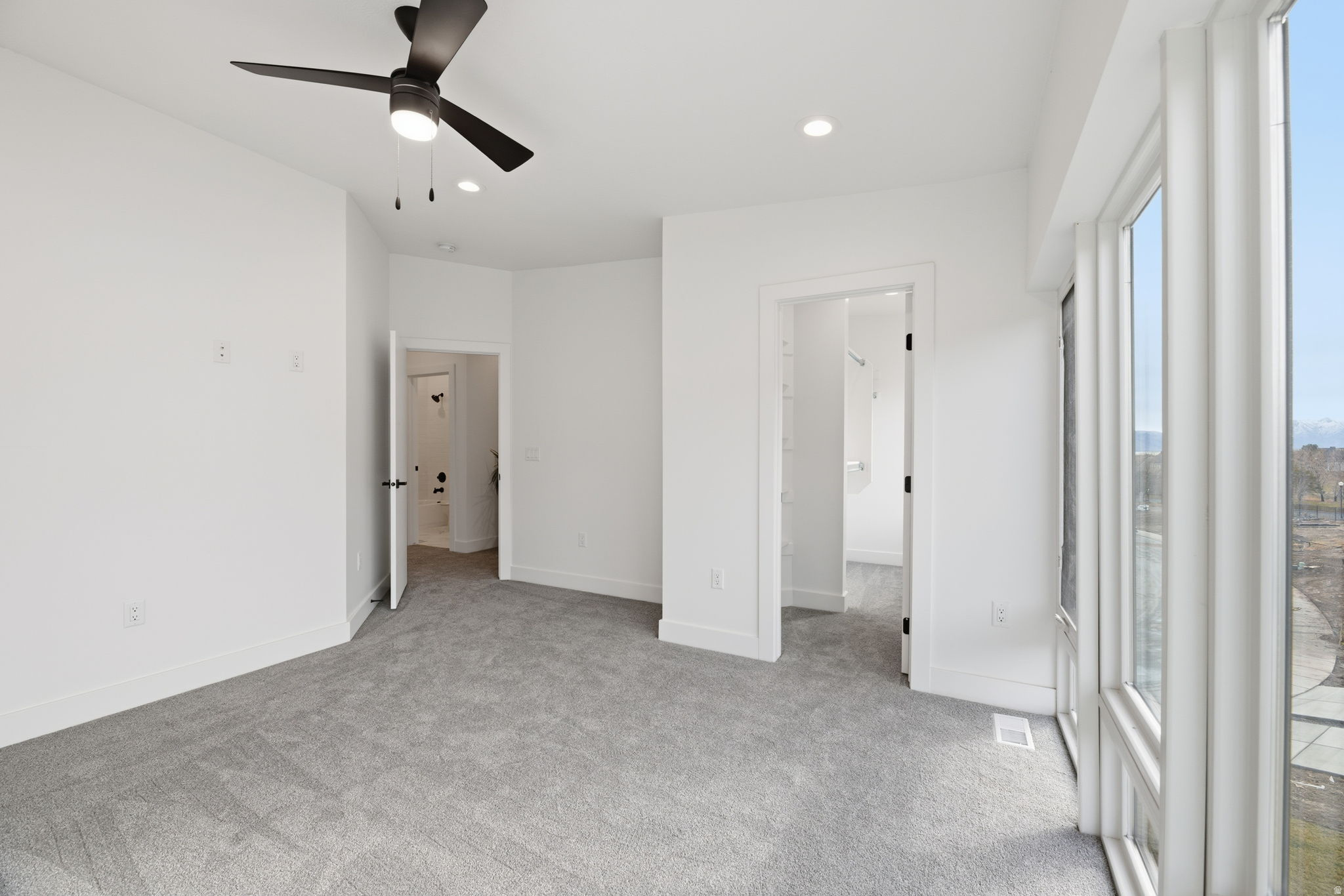FAIRWAY TOWNHOMES - Residential