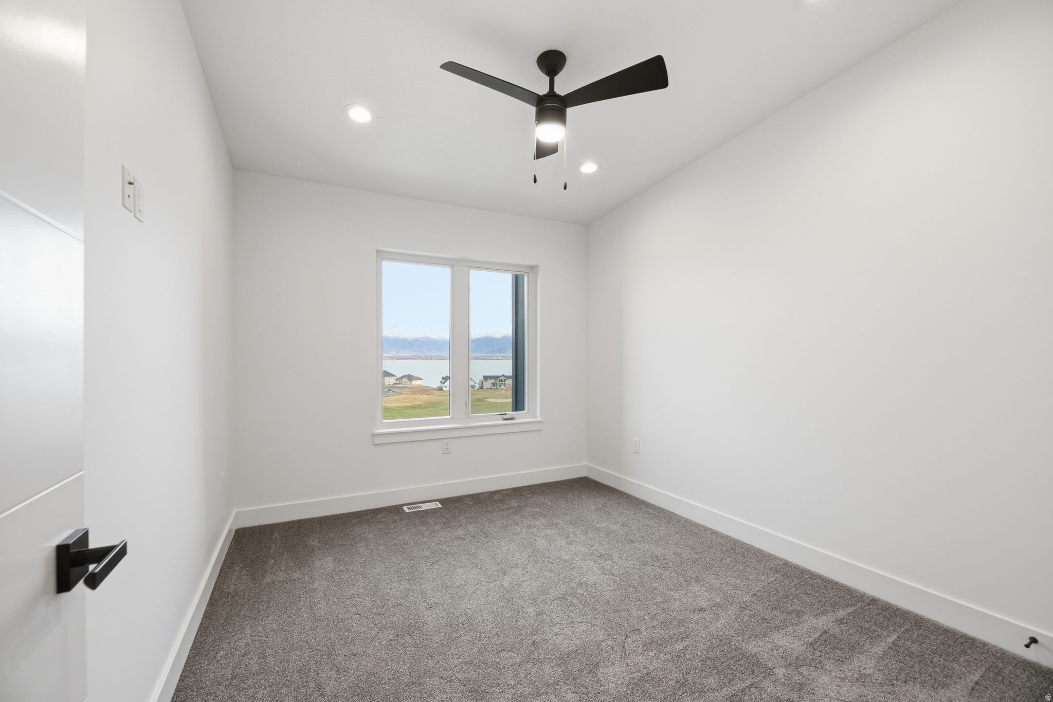 FAIRWAY TOWNHOMES - Residential