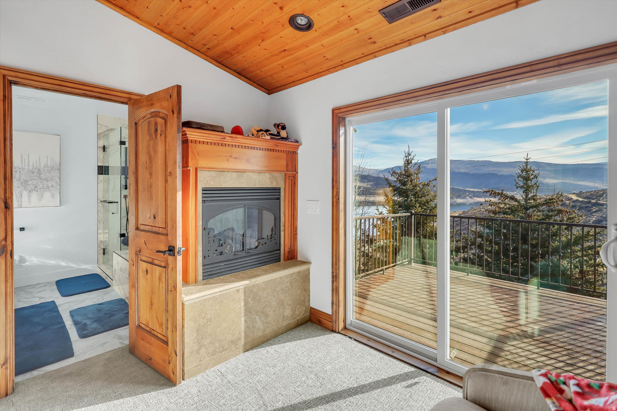 ROCKPORT RANCHES - Residential