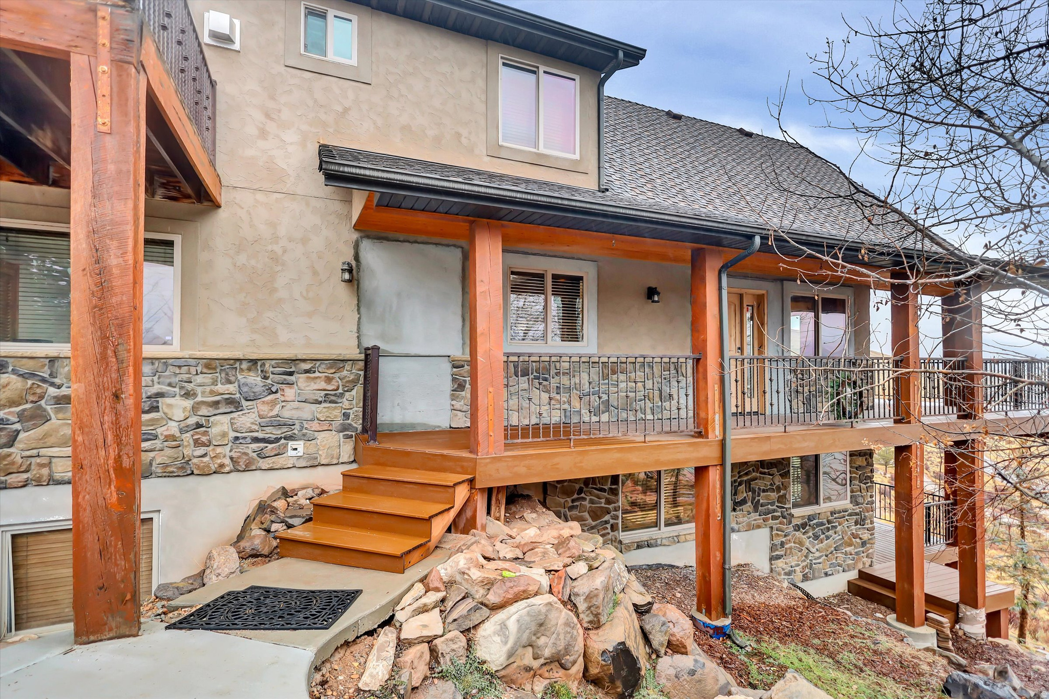 ROCKPORT RANCHES - Residential