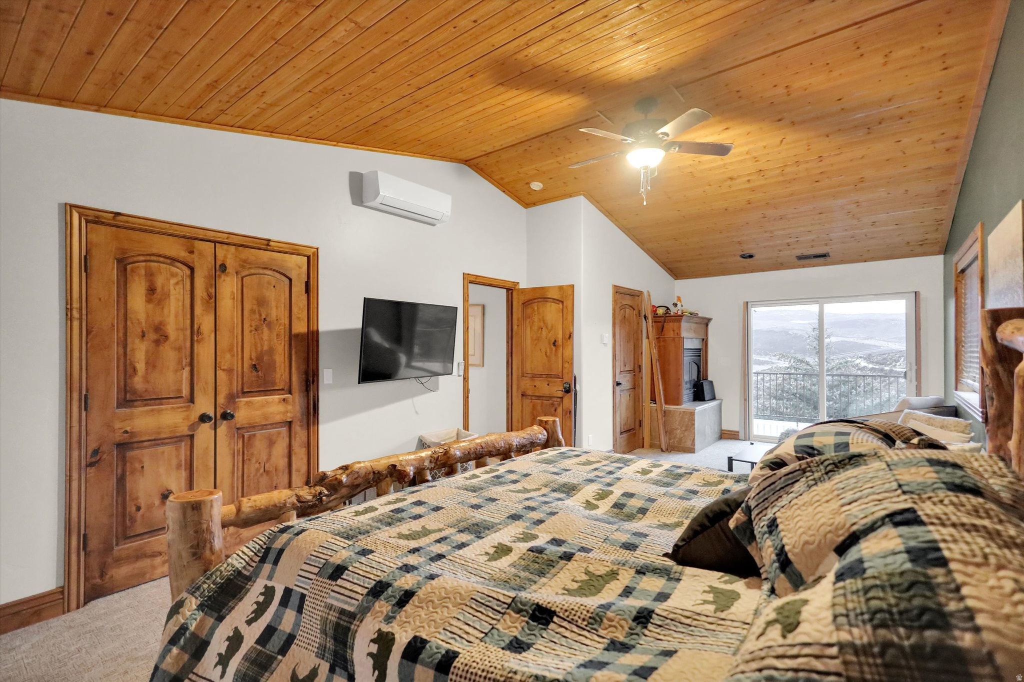 ROCKPORT RANCHES - Residential