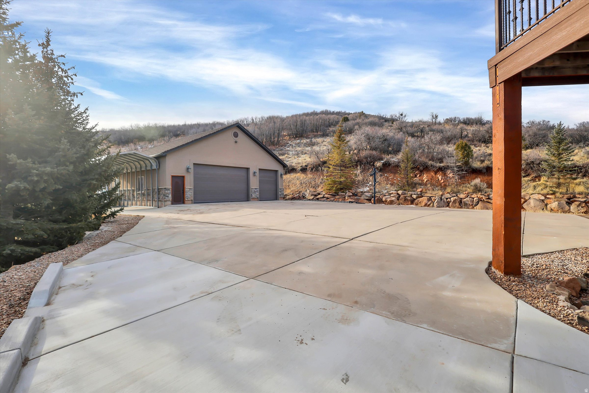ROCKPORT RANCHES - Residential
