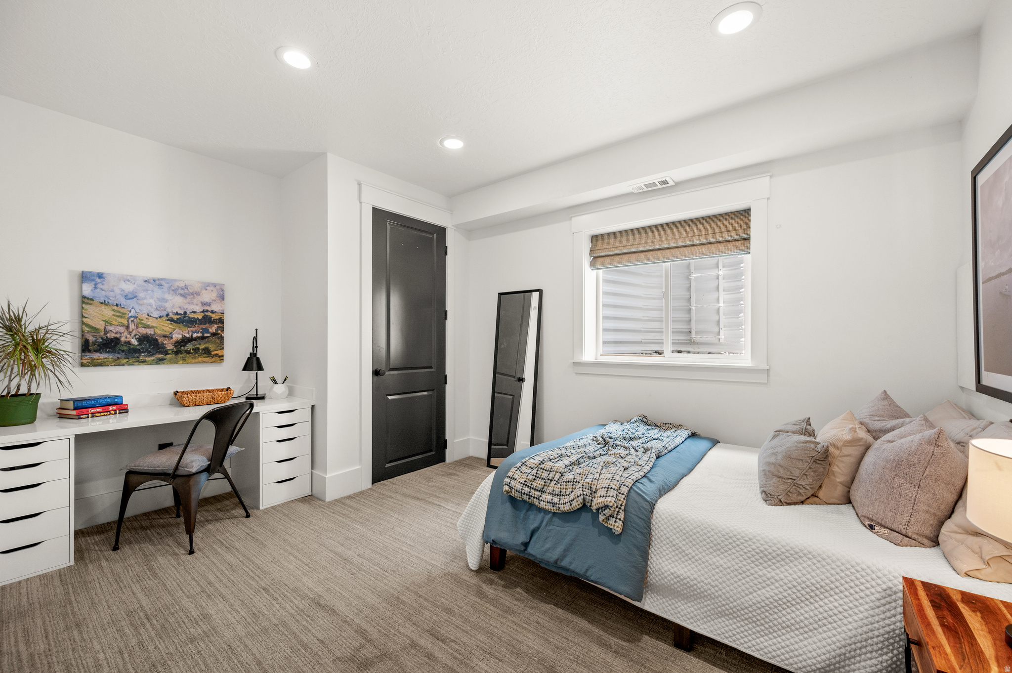 DAYBREAK - Residential
