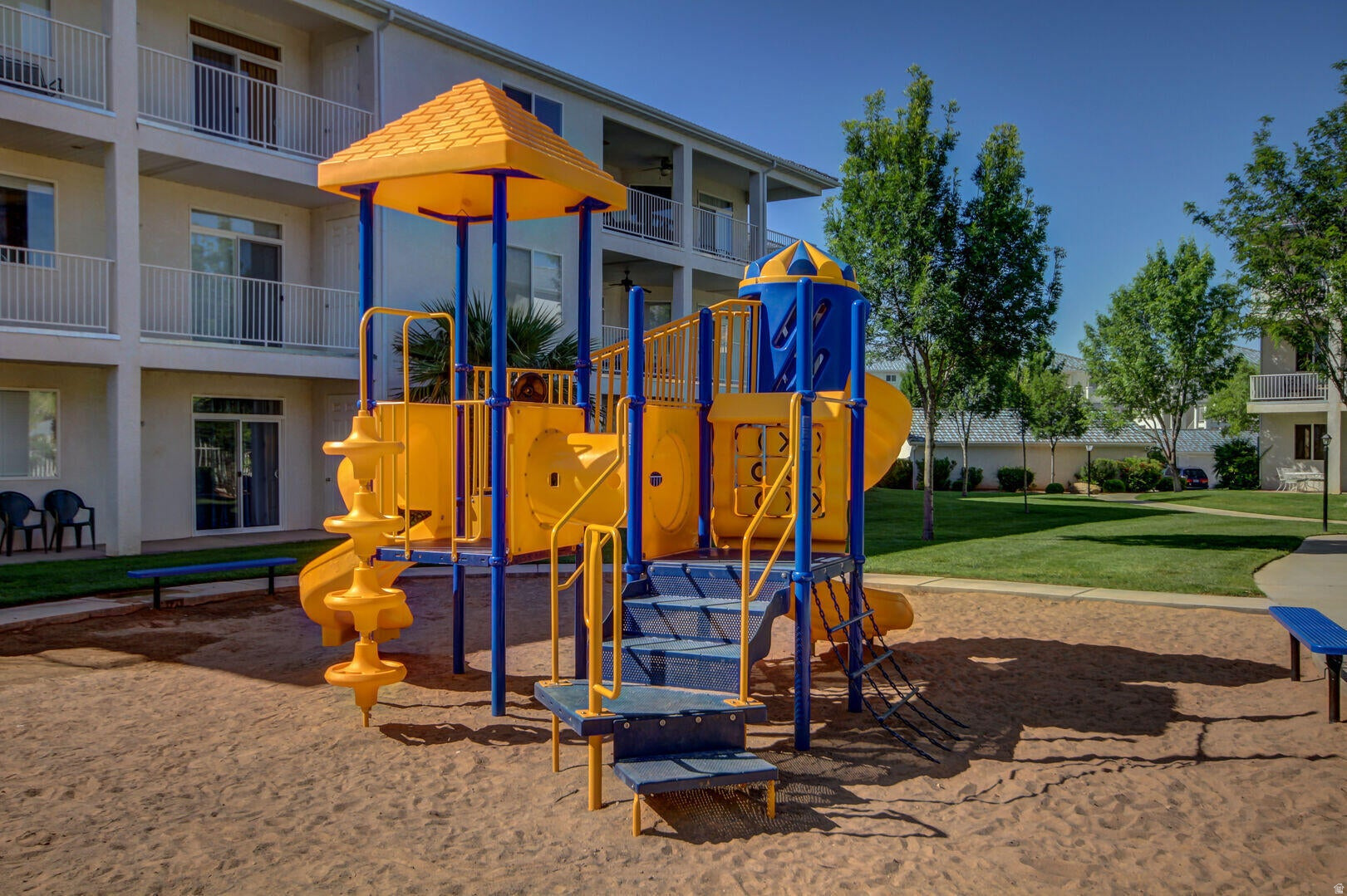 LAS PALMAS RESORT CONDOS - Residential