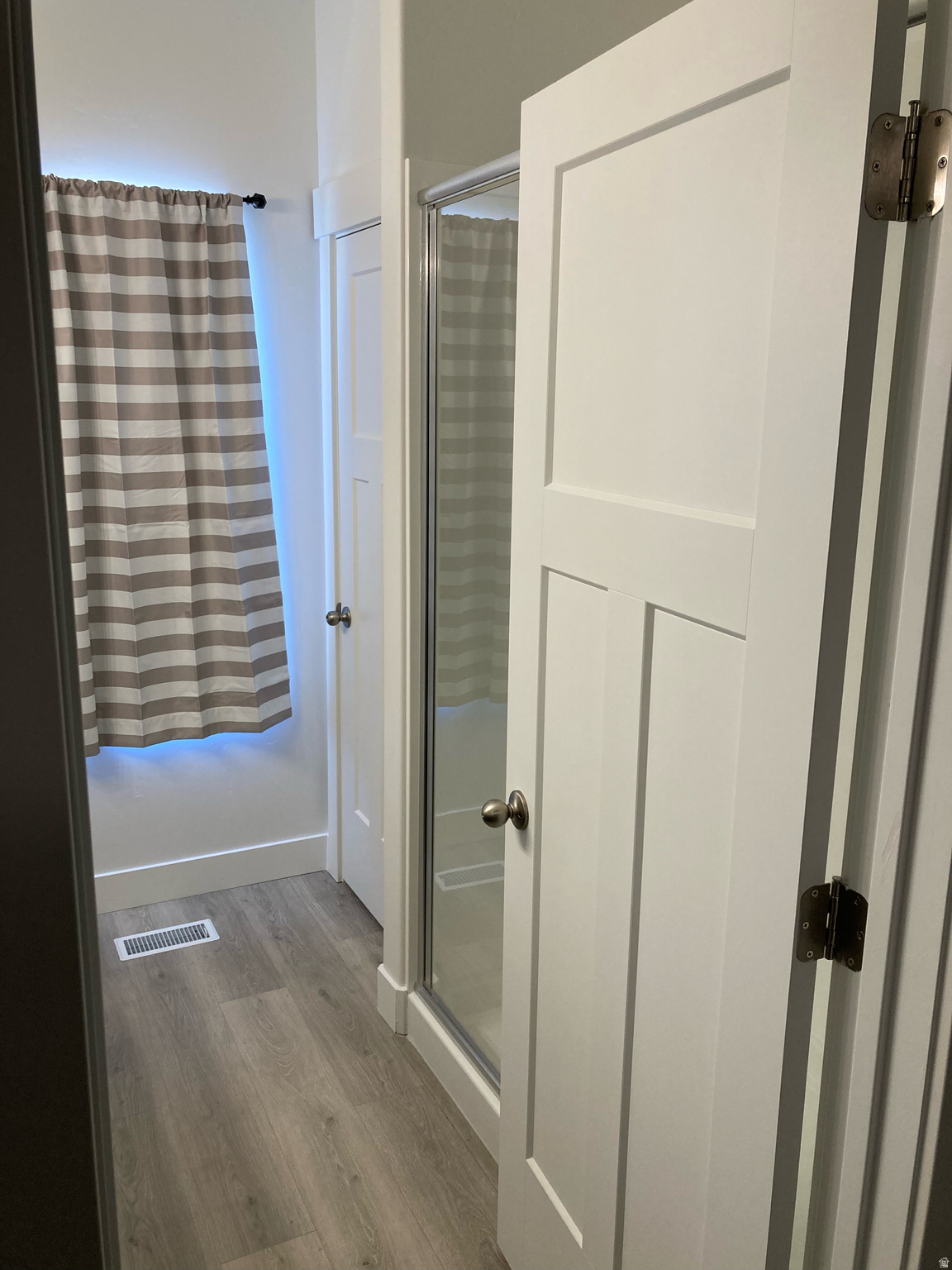 LIGHTHOUSE POINTE - Residential
